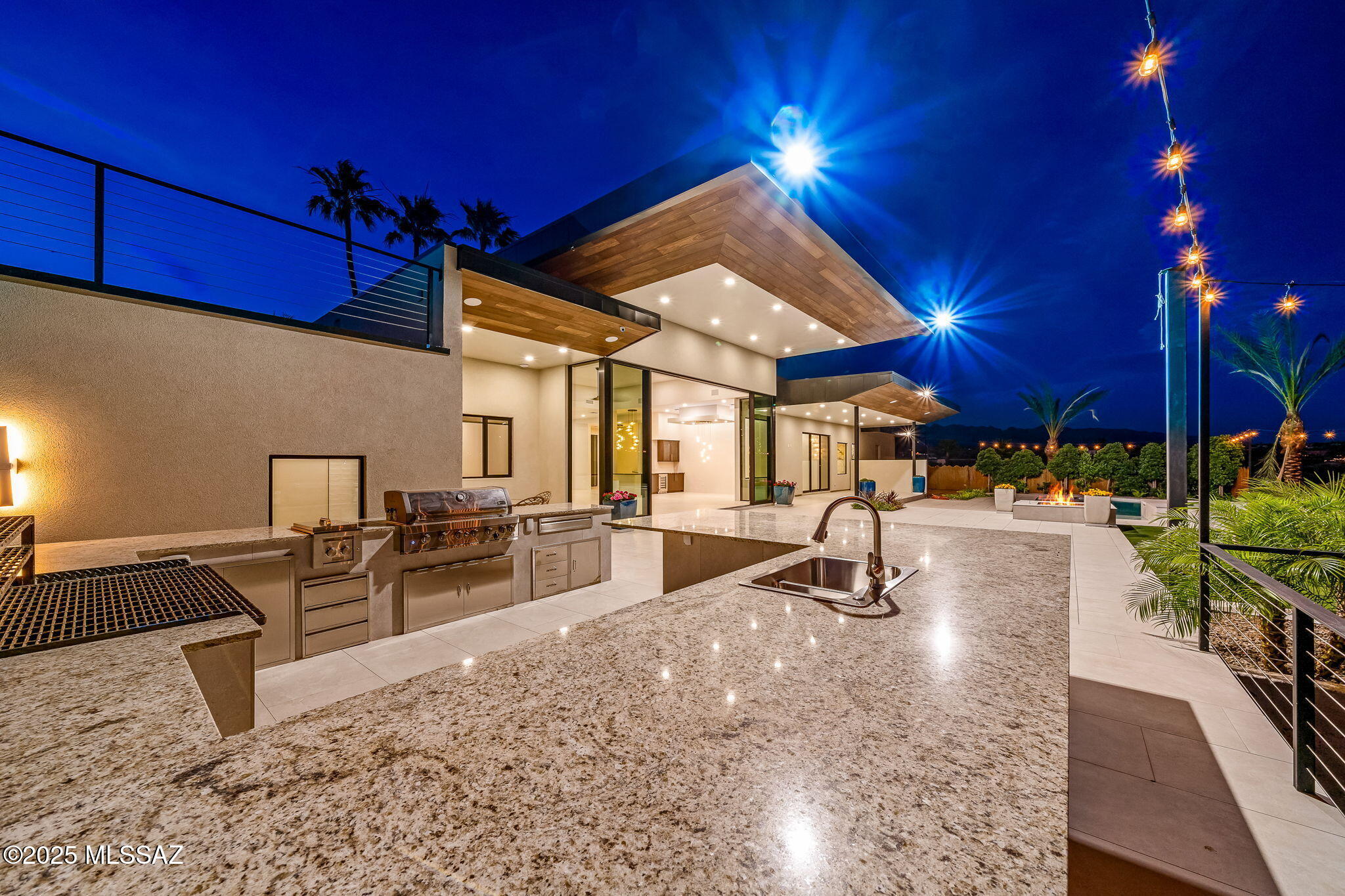 4678 E Coachlight Lane