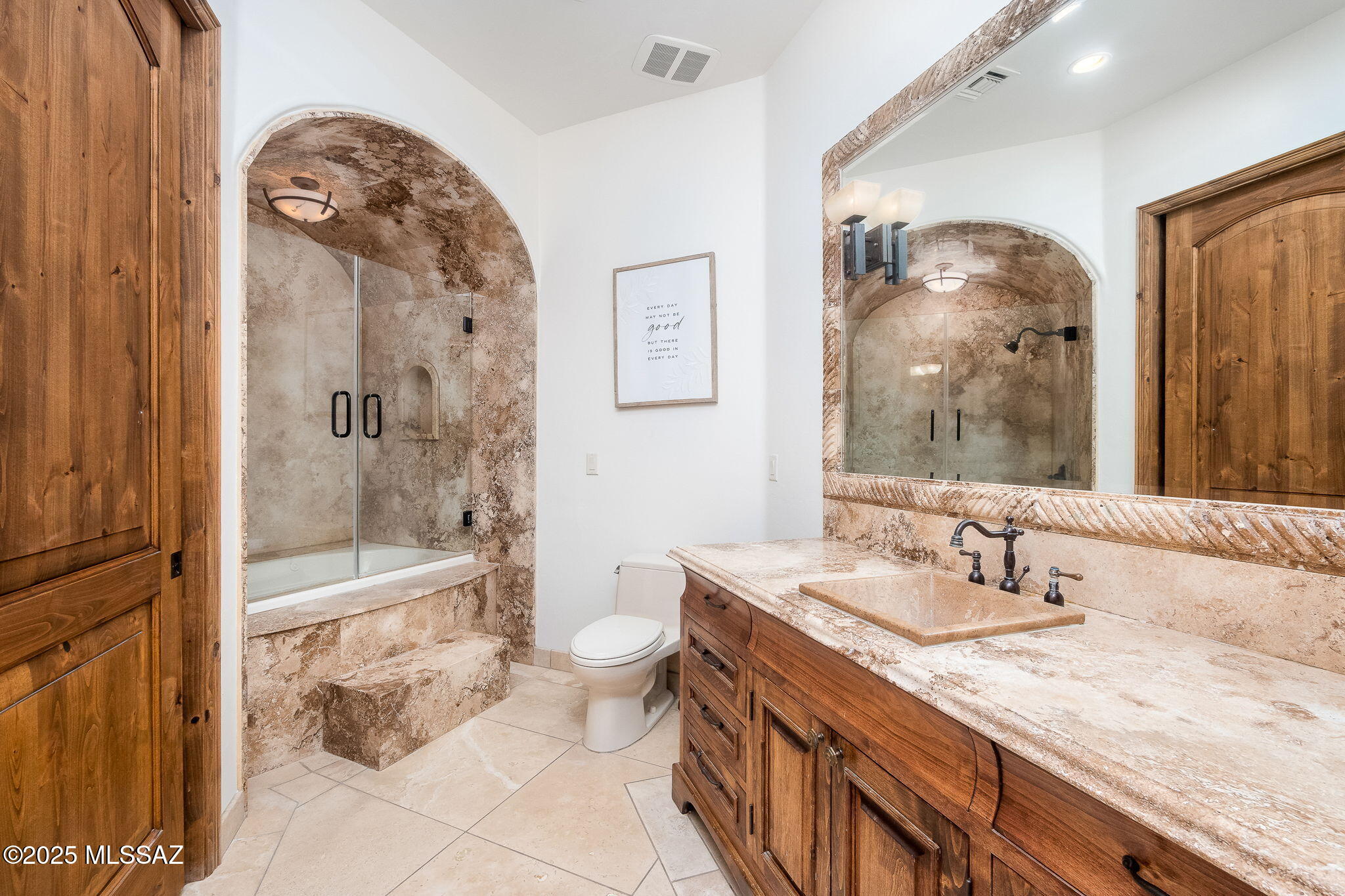 4615 N Placita Roca Blanca
