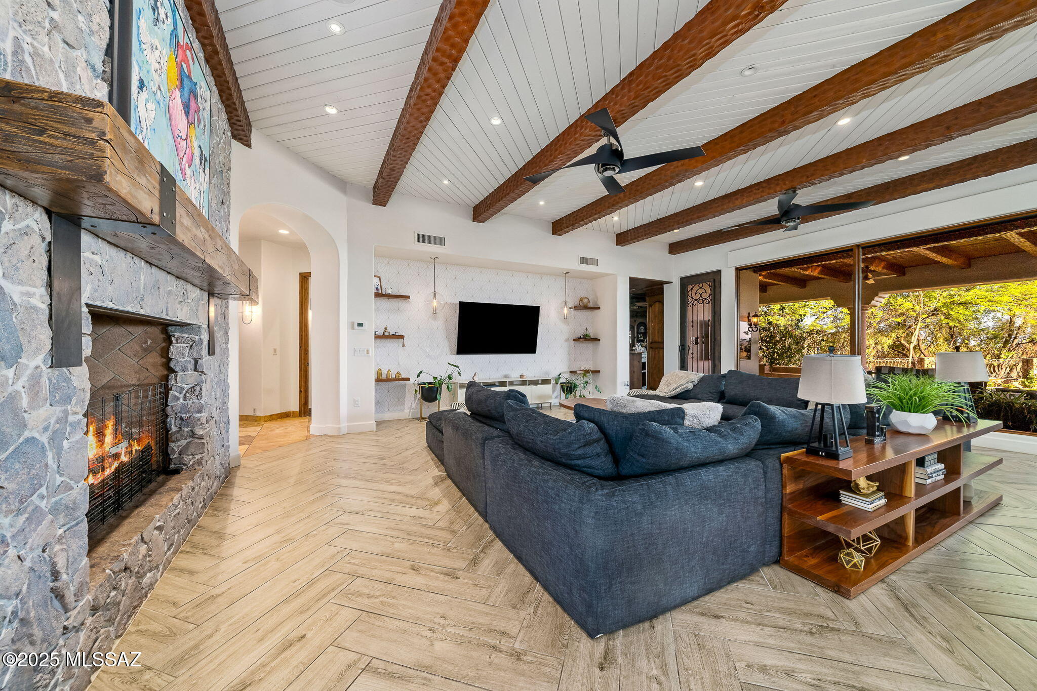 4615 N Placita Roca Blanca