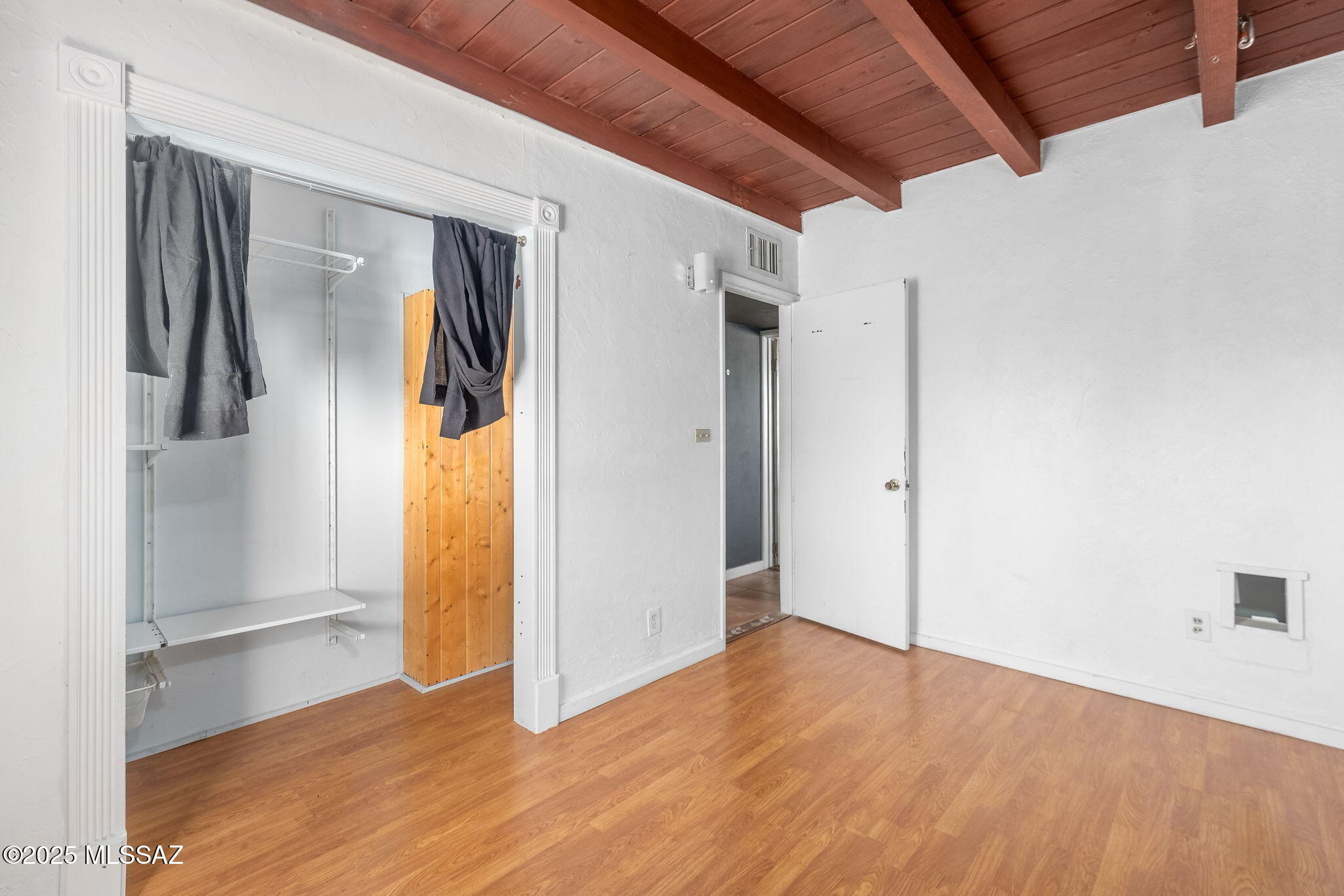 3502 N Santa Rita Avenue