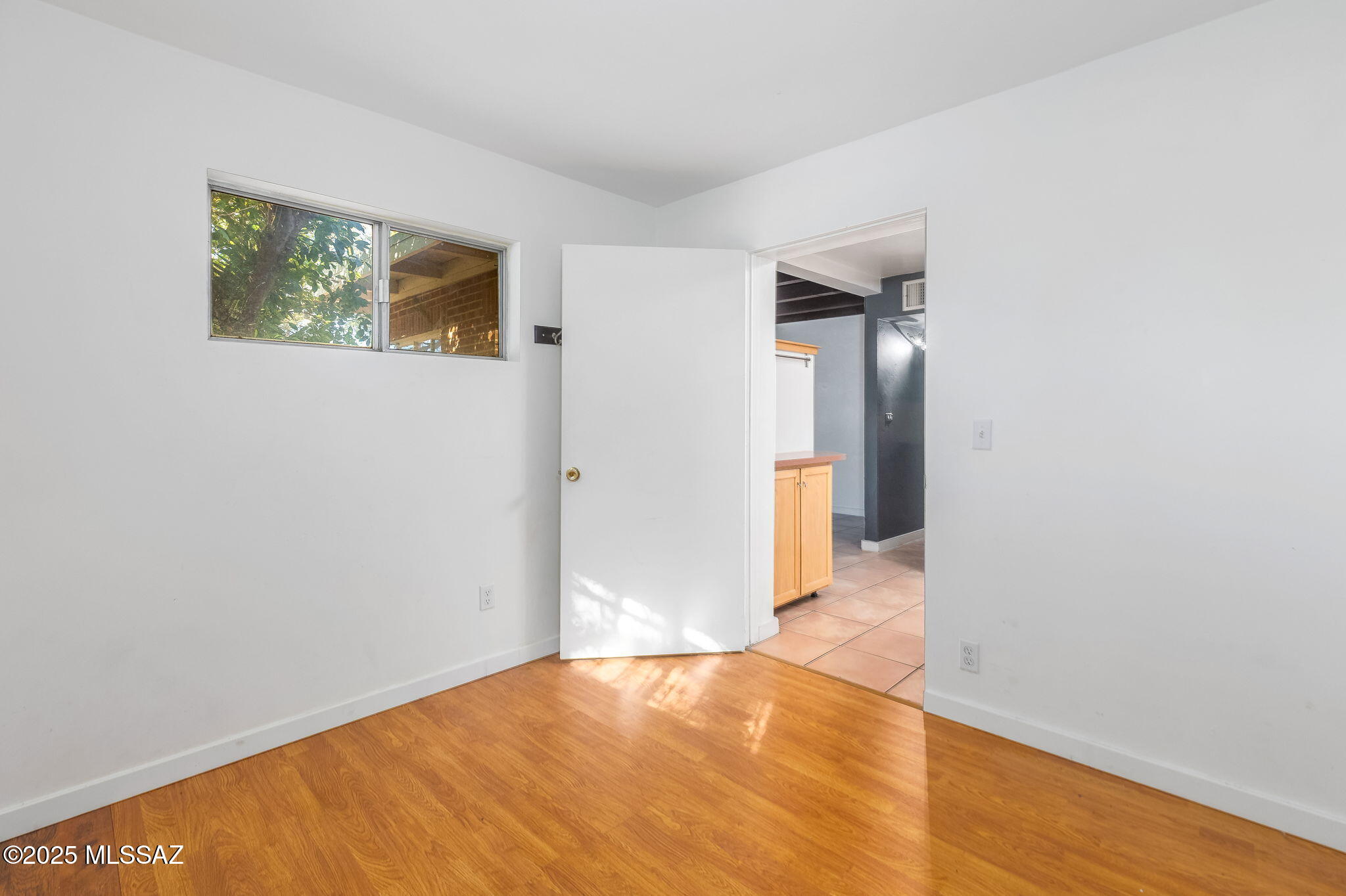 3502 N Santa Rita Avenue