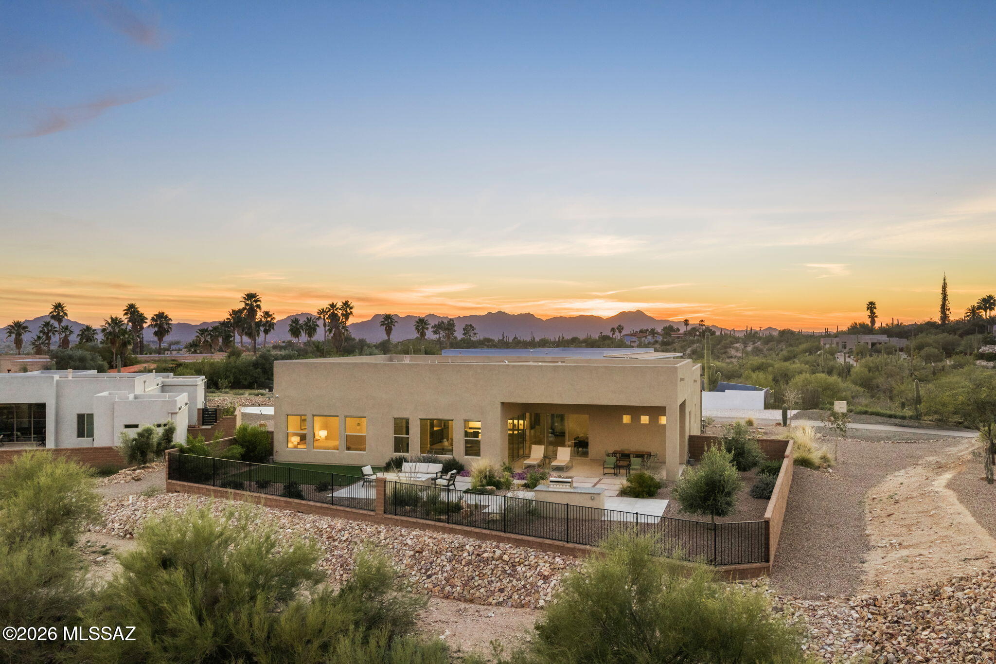 2852 E Camino A Los Vientos