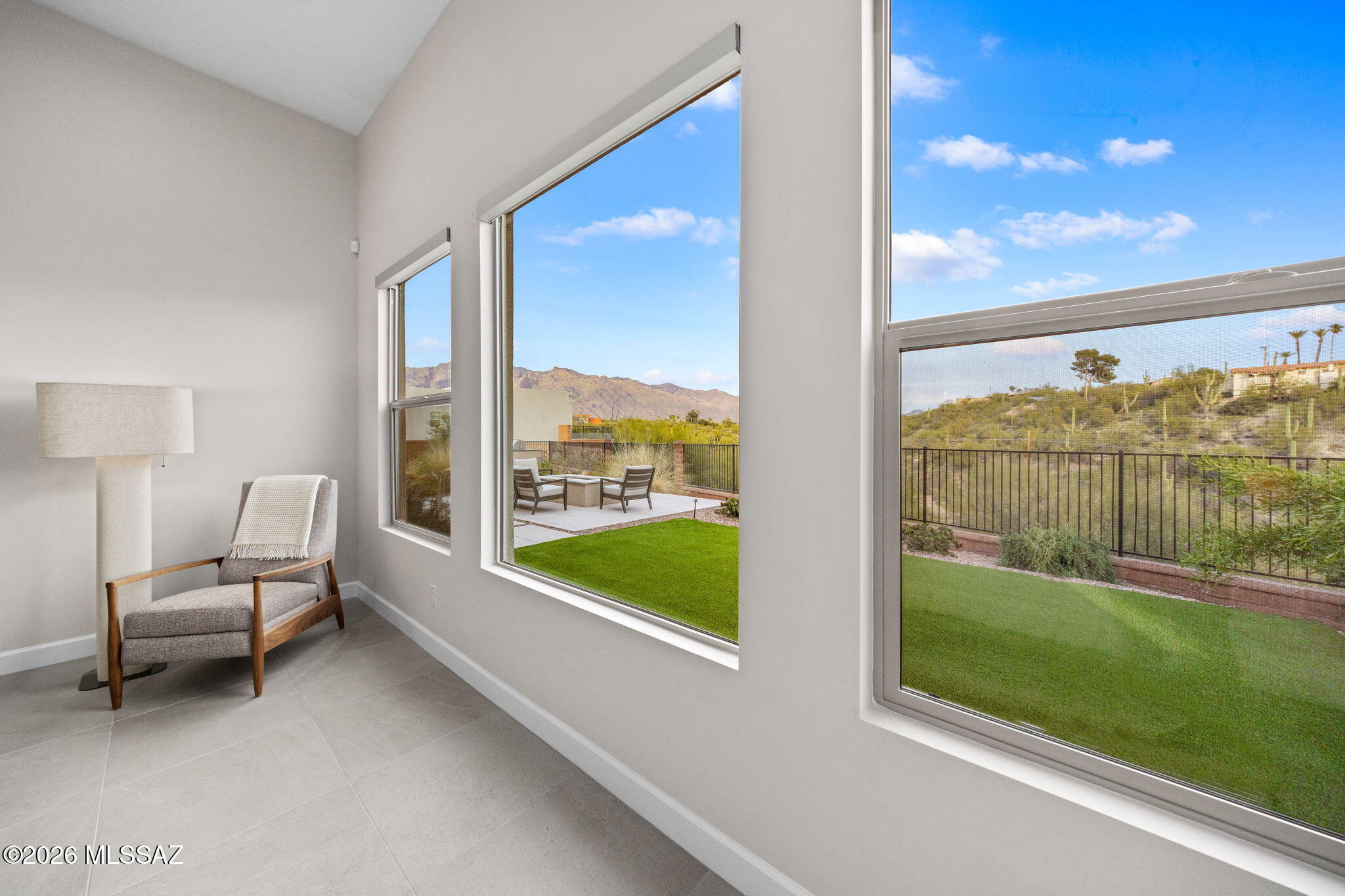 2852 E Camino A Los Vientos