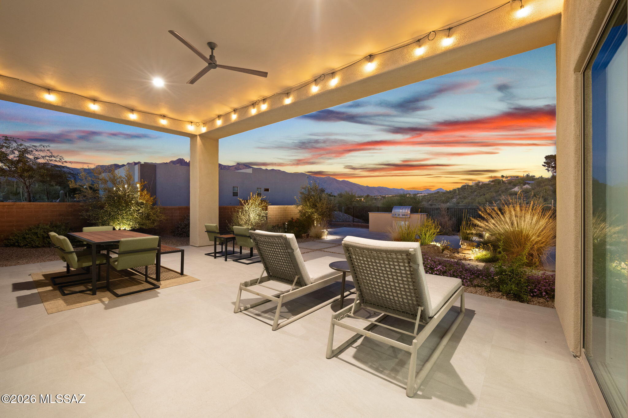 2852 E Camino A Los Vientos