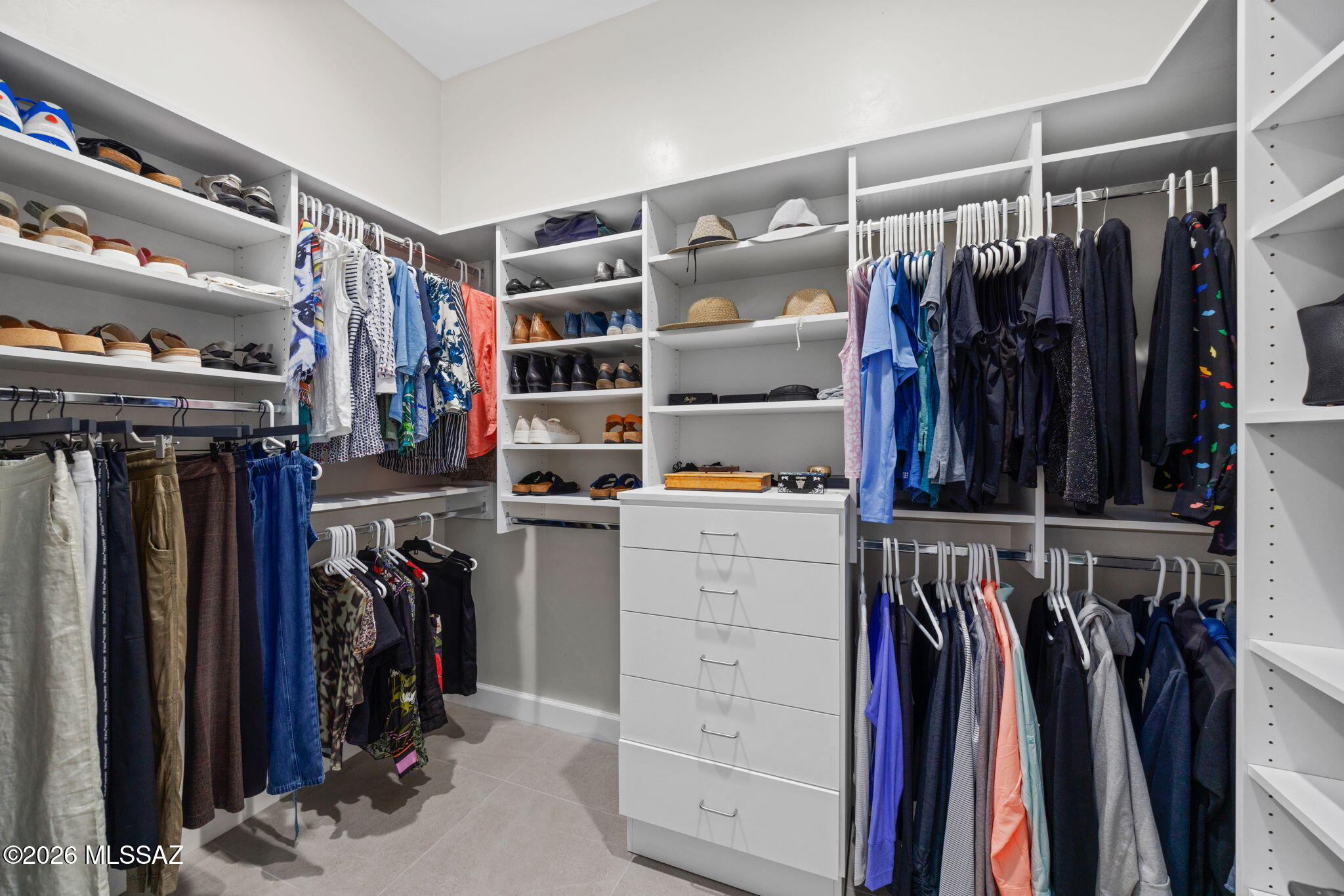 2852 E Camino A Los Vientos