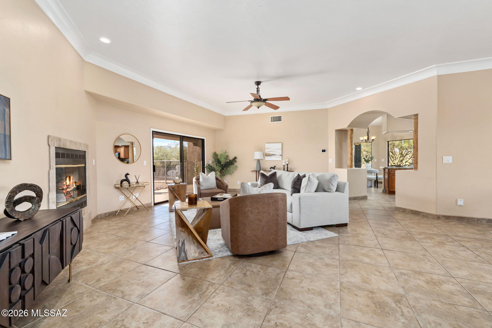 12801 N Kingair Drive