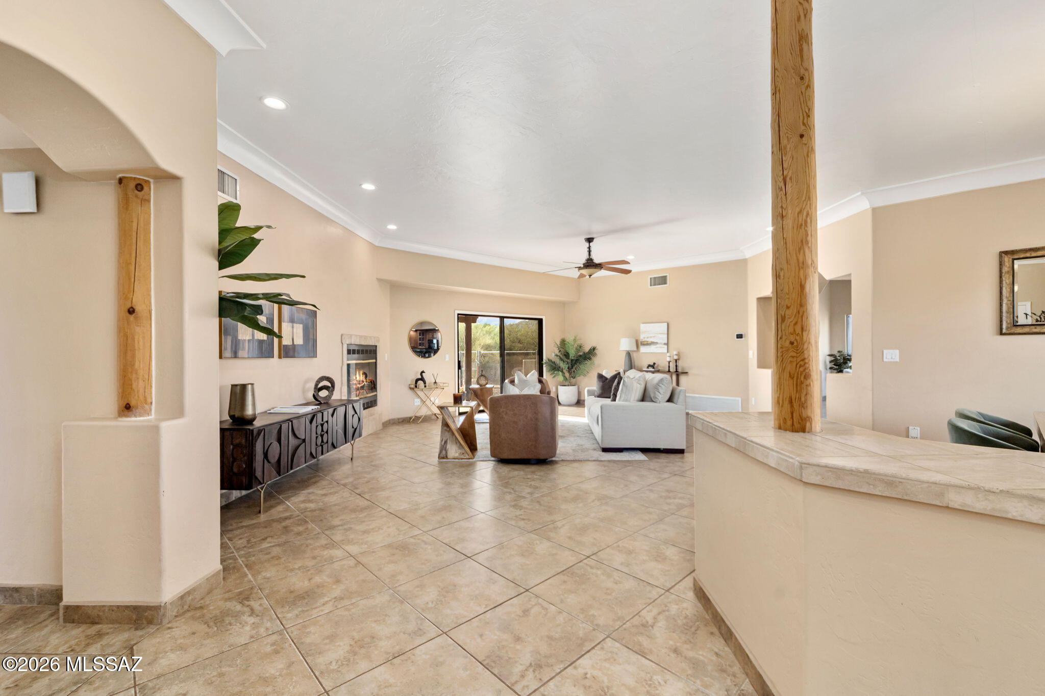 12801 N Kingair Drive