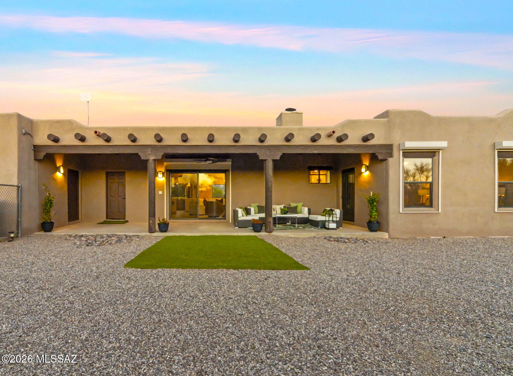 12801 N Kingair Drive