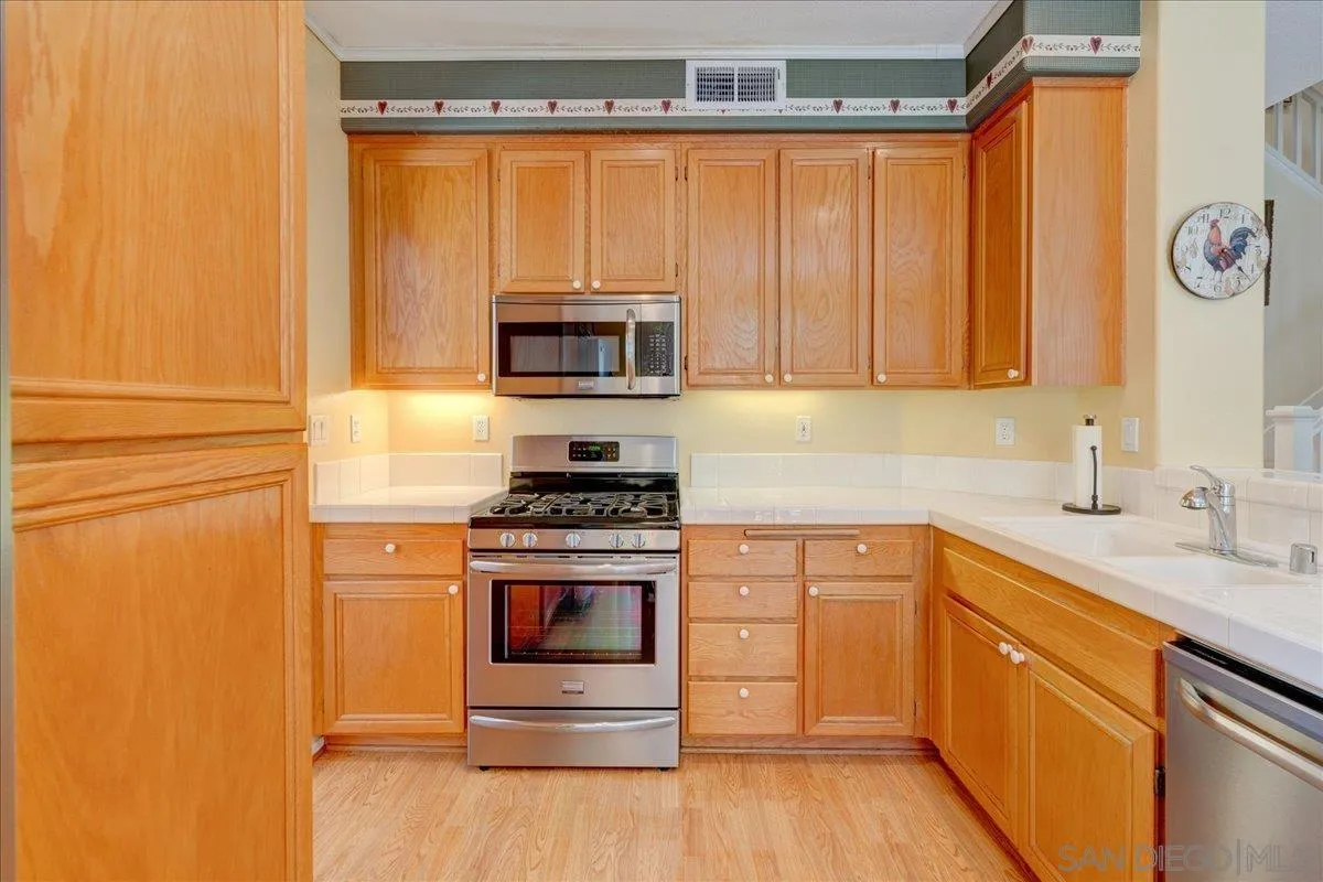 610 San Marino Pl