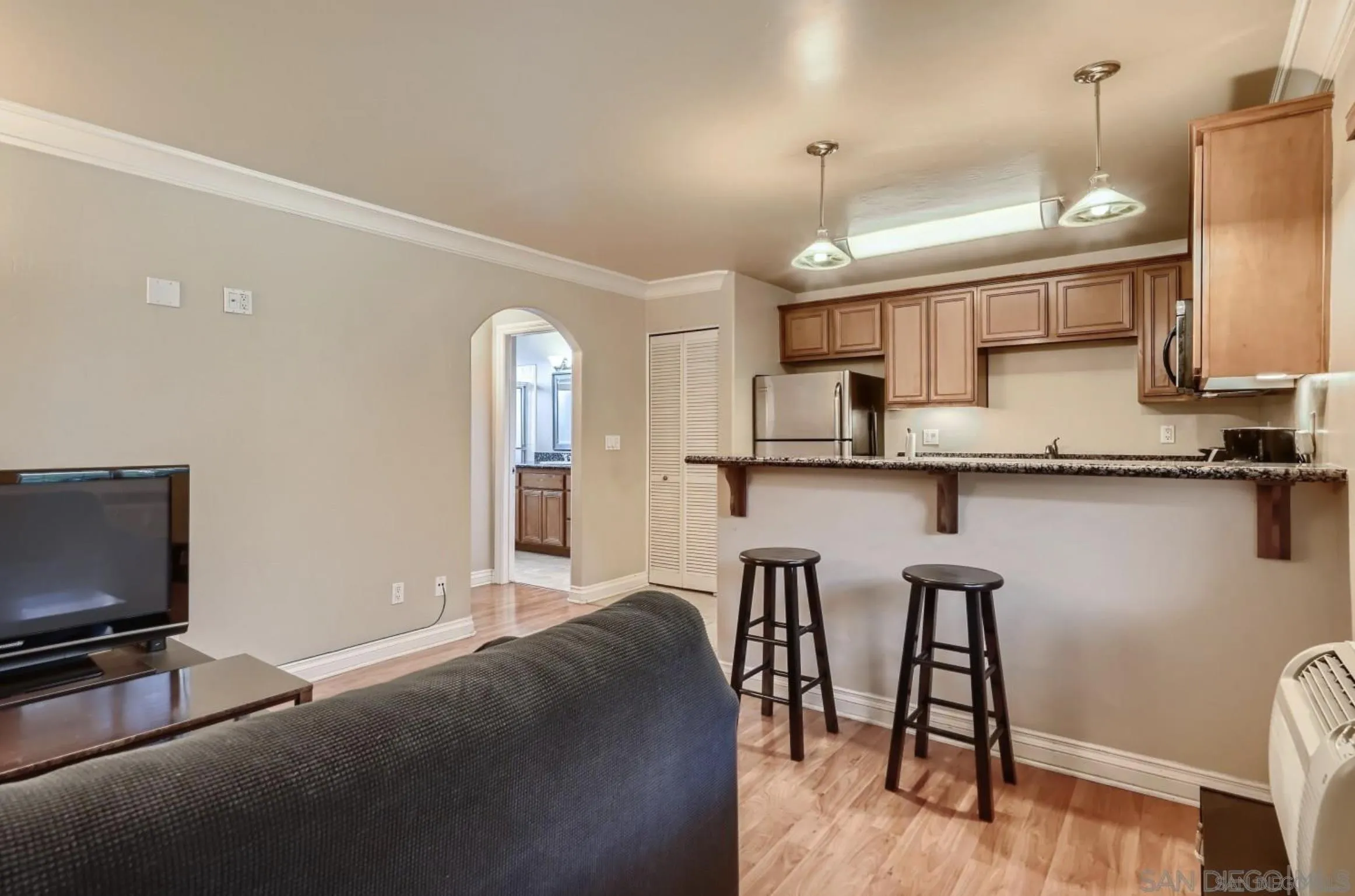 800 North Mollison Unit 3