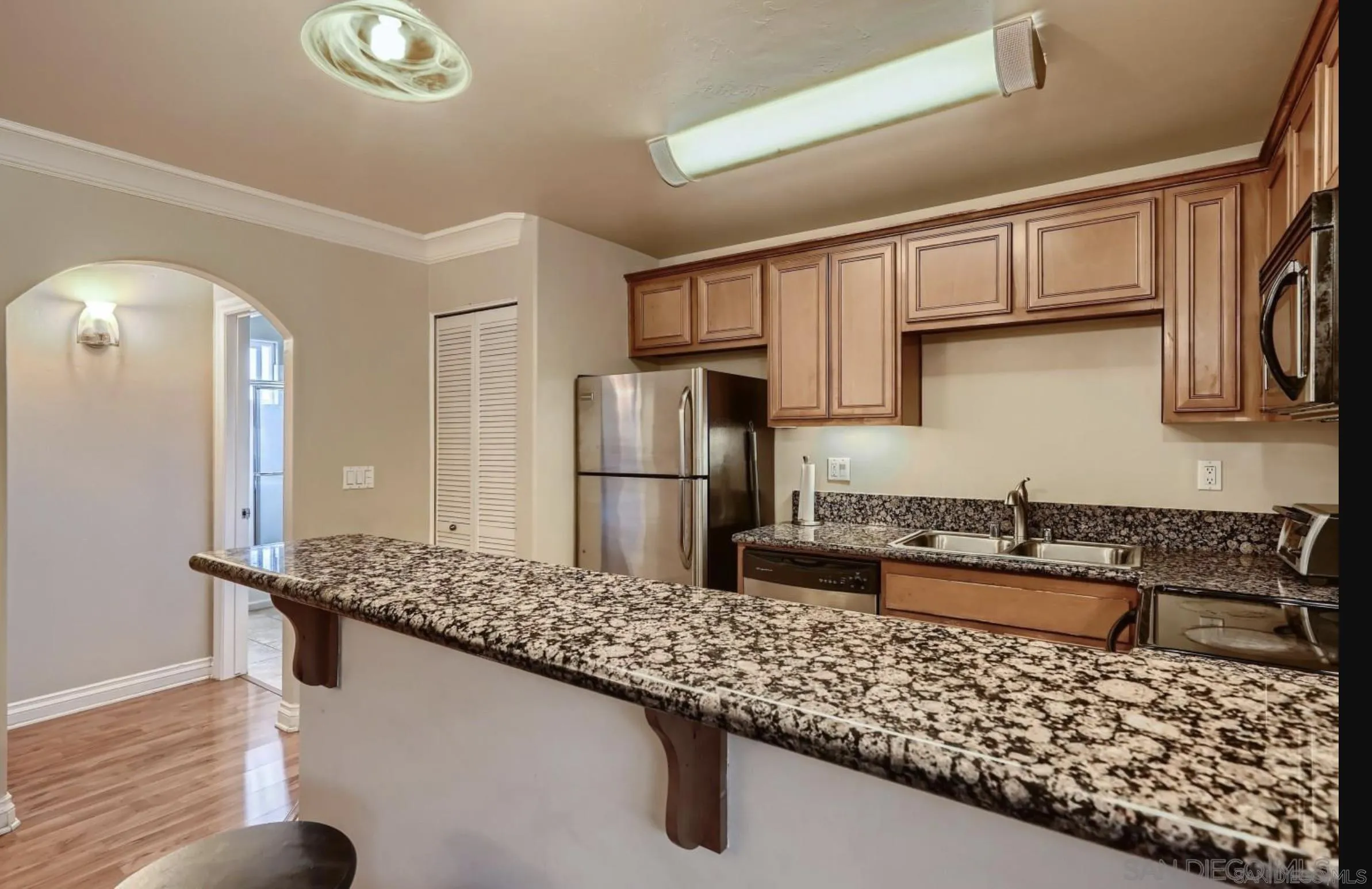 800 North Mollison Unit 3