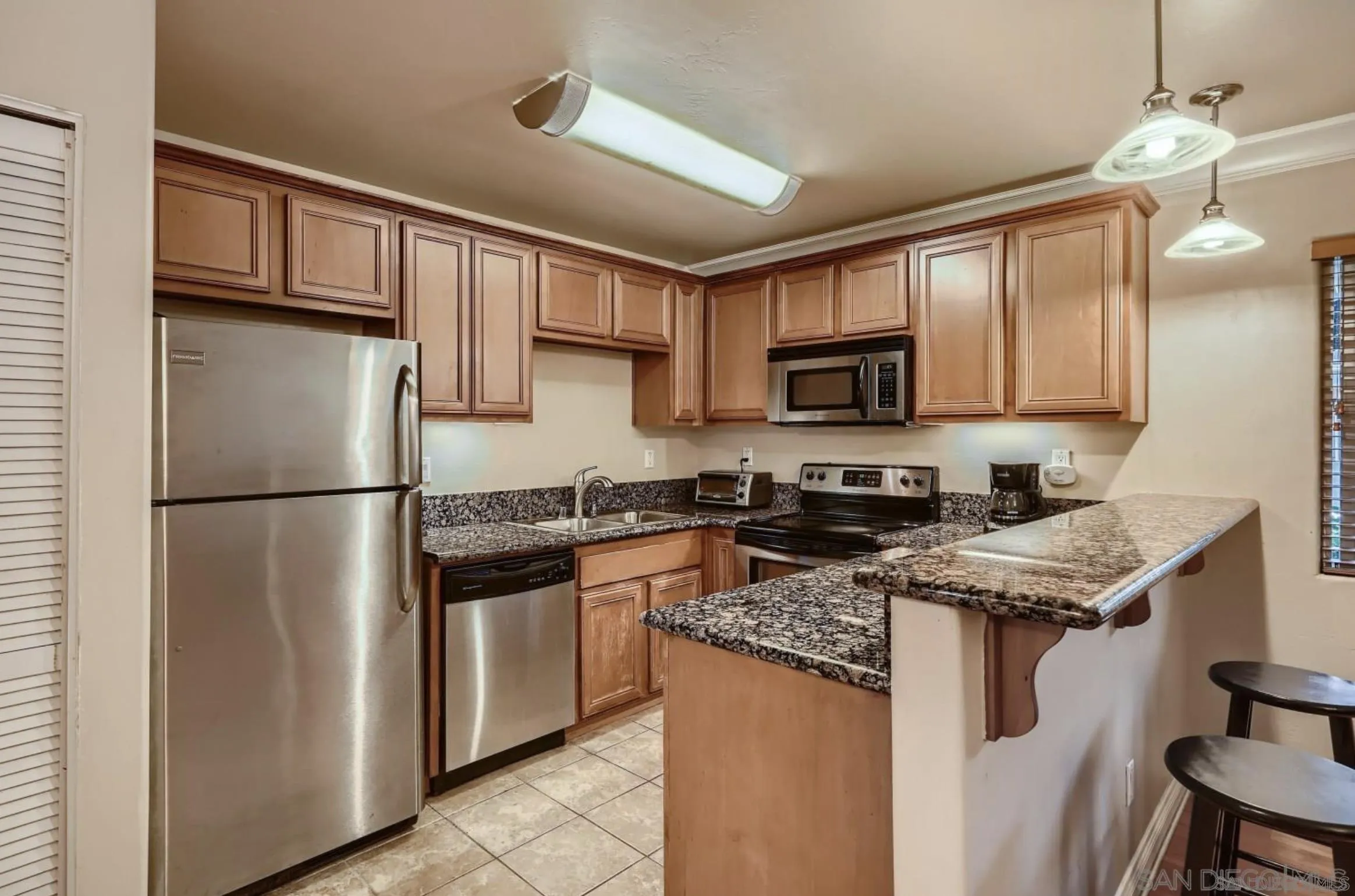 800 North Mollison Unit 3