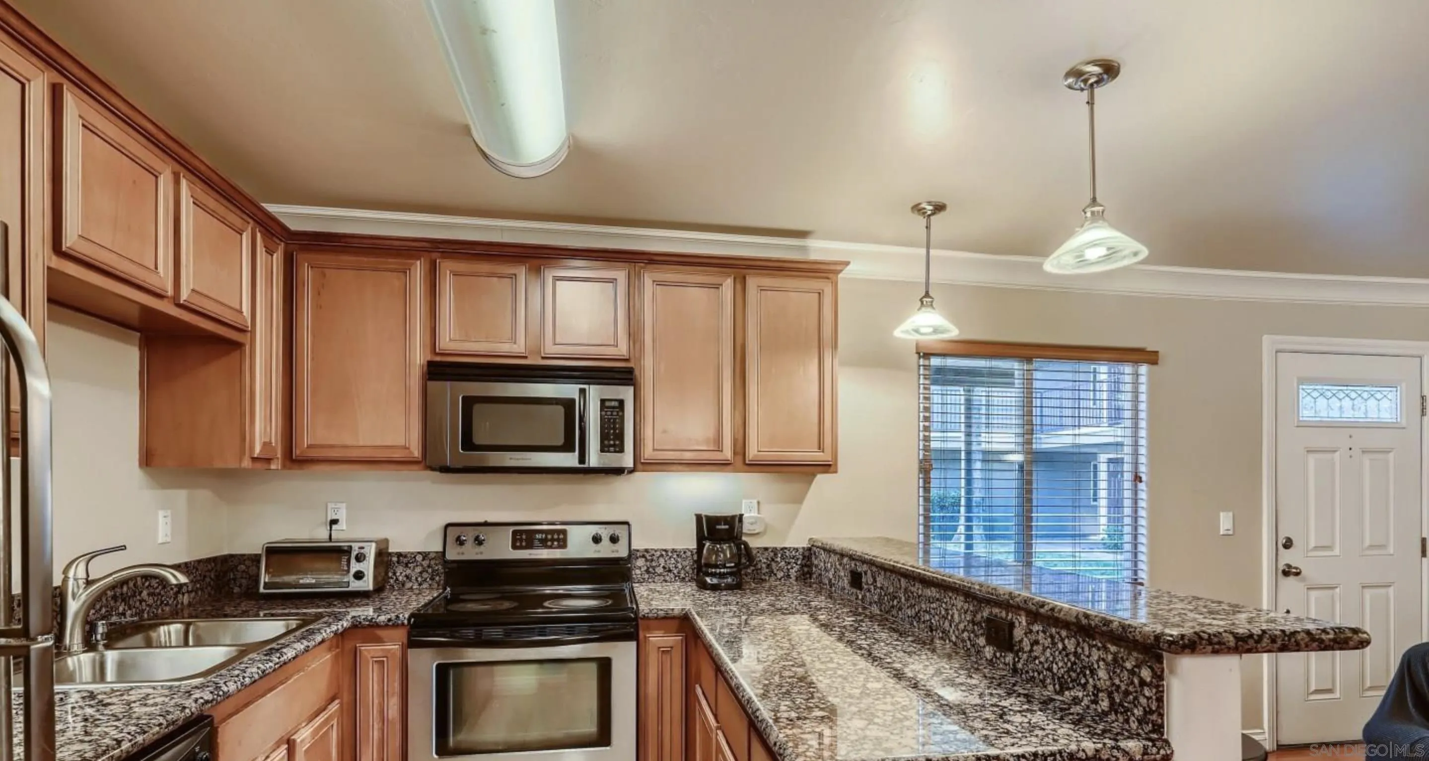 800 North Mollison Unit 3