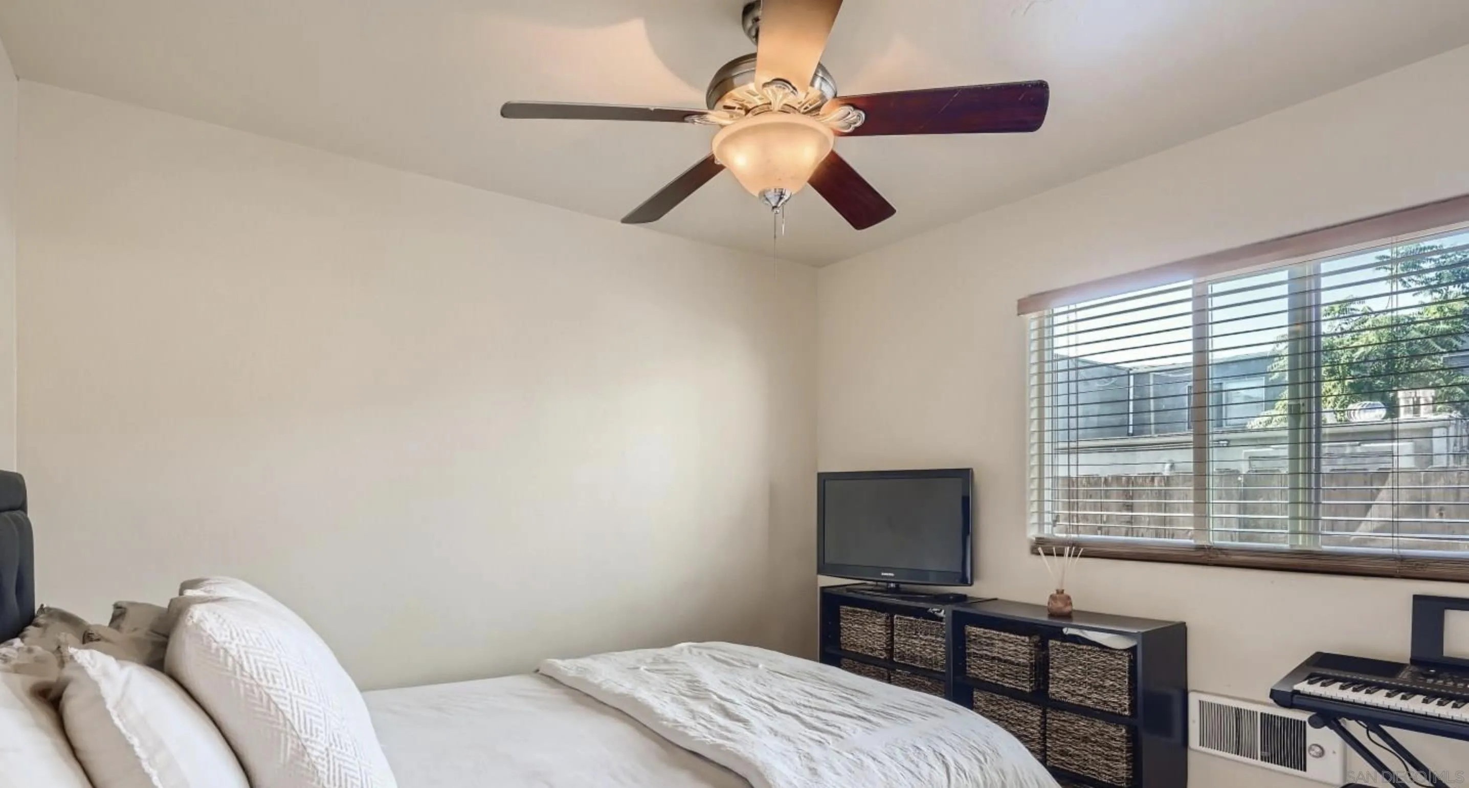 800 North Mollison Unit 3