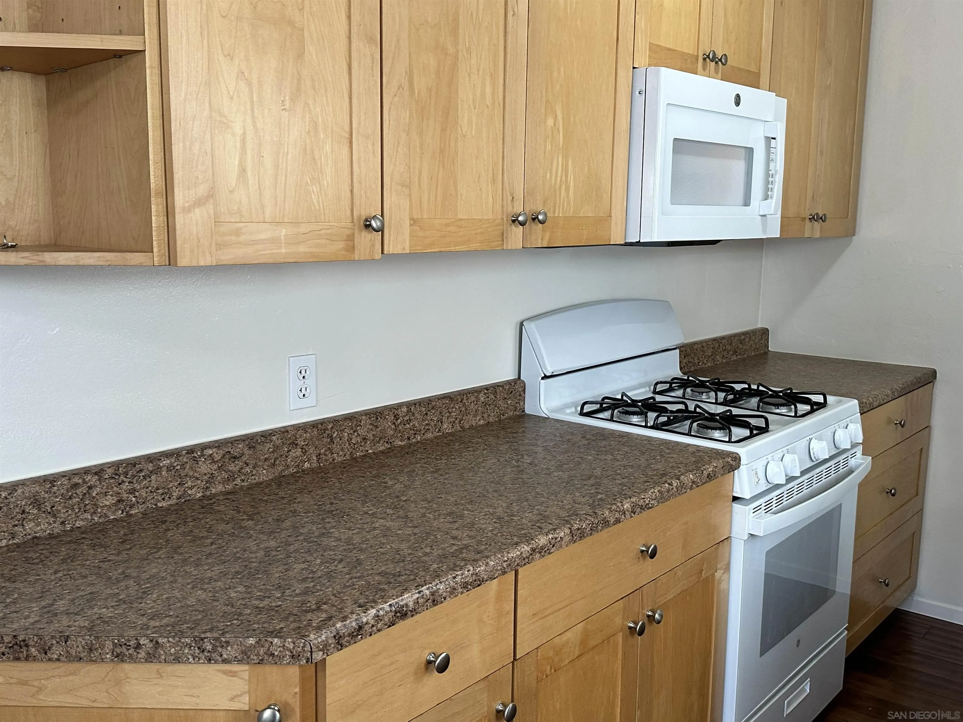 1709-1713 Thomas Avenue