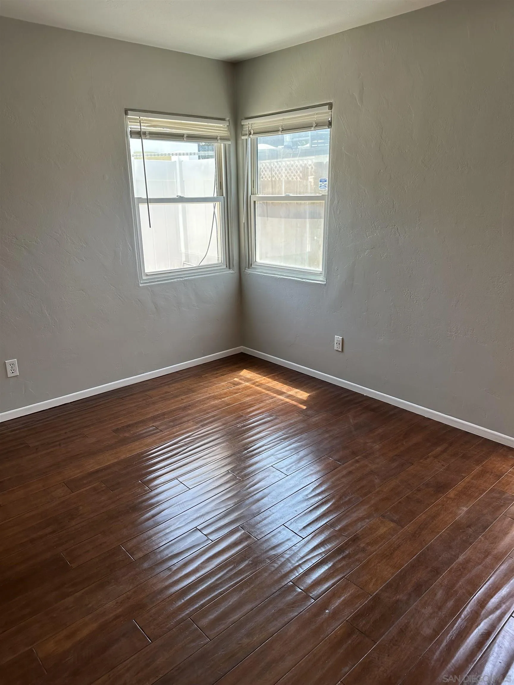 1709-1713 Thomas Avenue