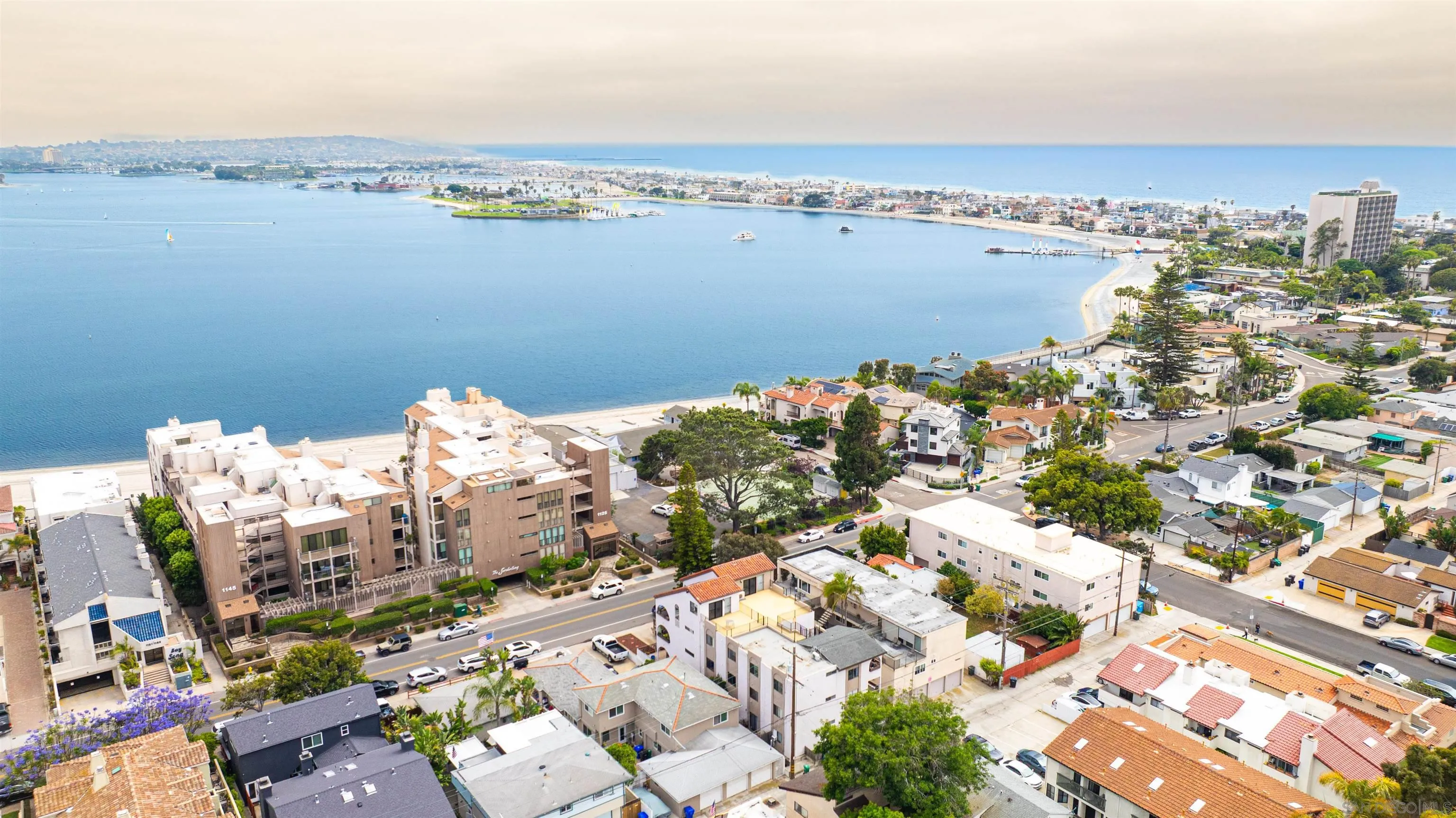 1130 Pacific Beach Drive Unit 3a