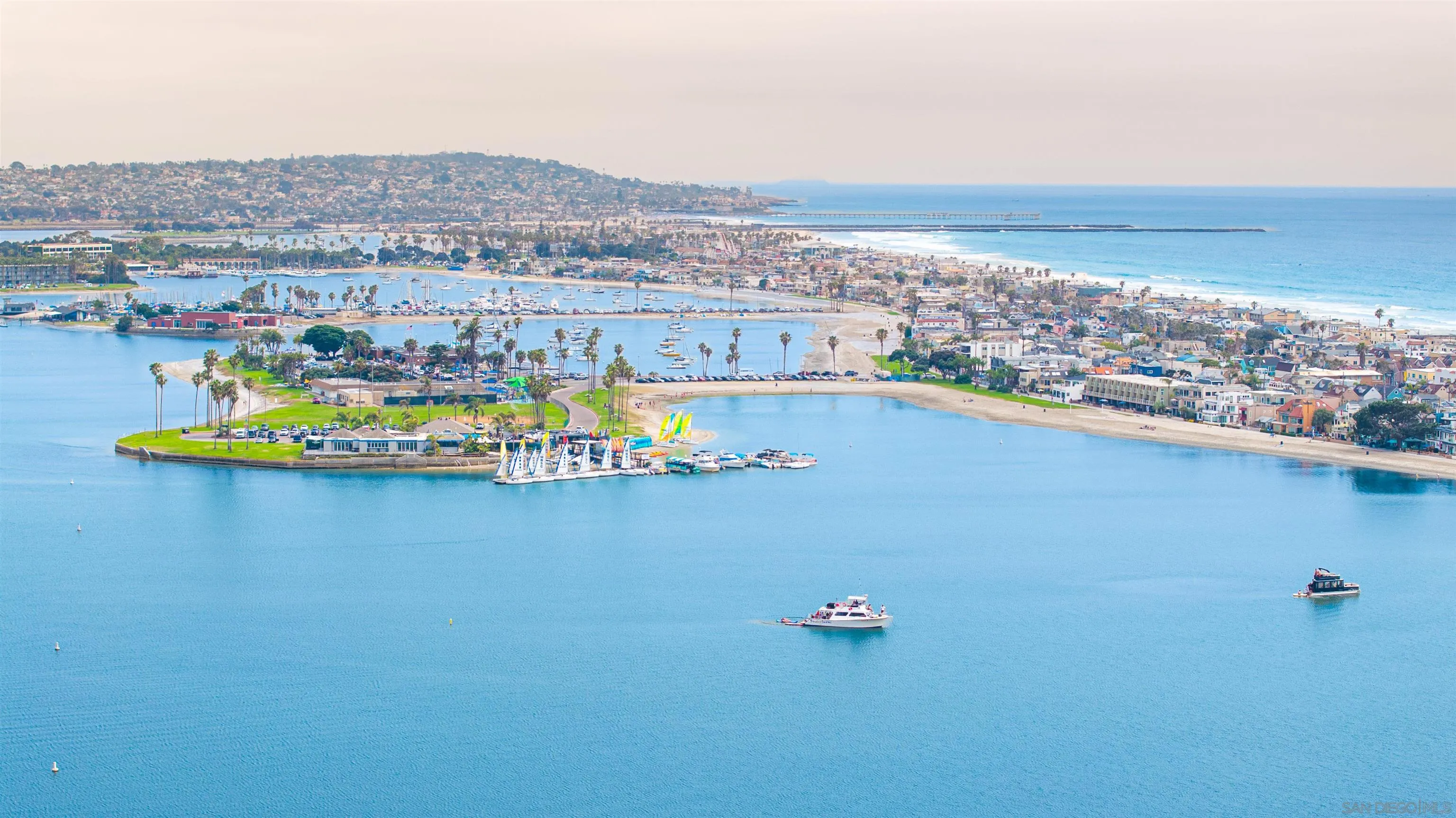 1130 Pacific Beach Drive Unit 3a