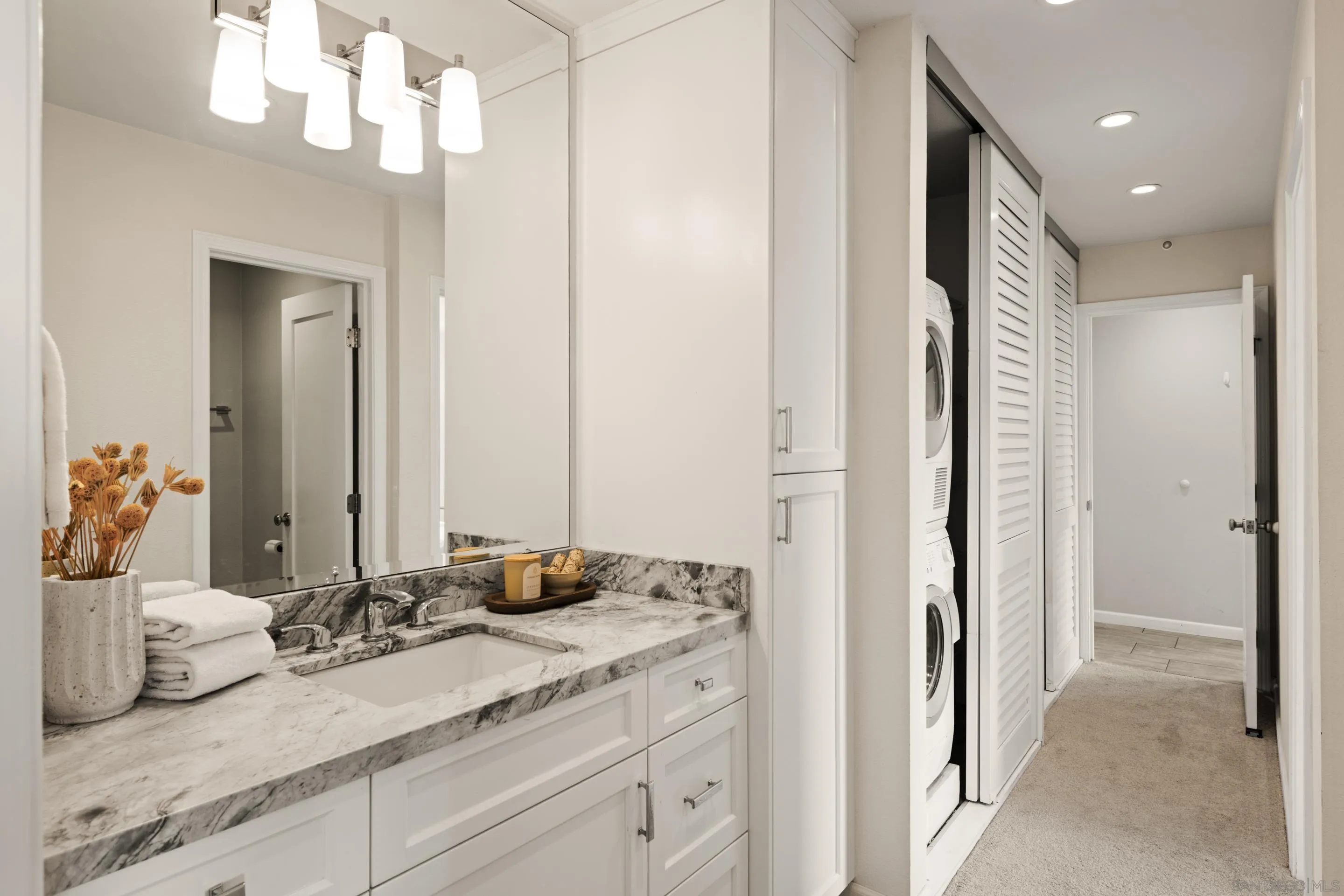 1130 Pacific Beach Drive Unit 3a