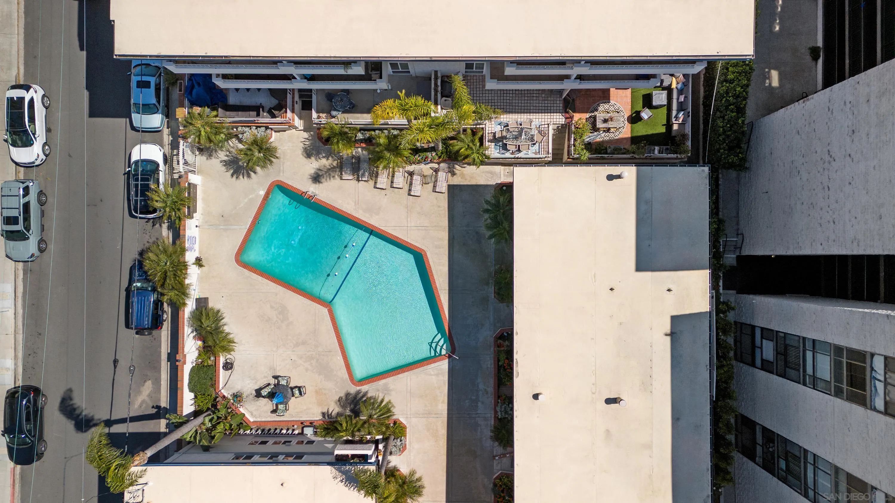 3920 Riviera Dr Unit H