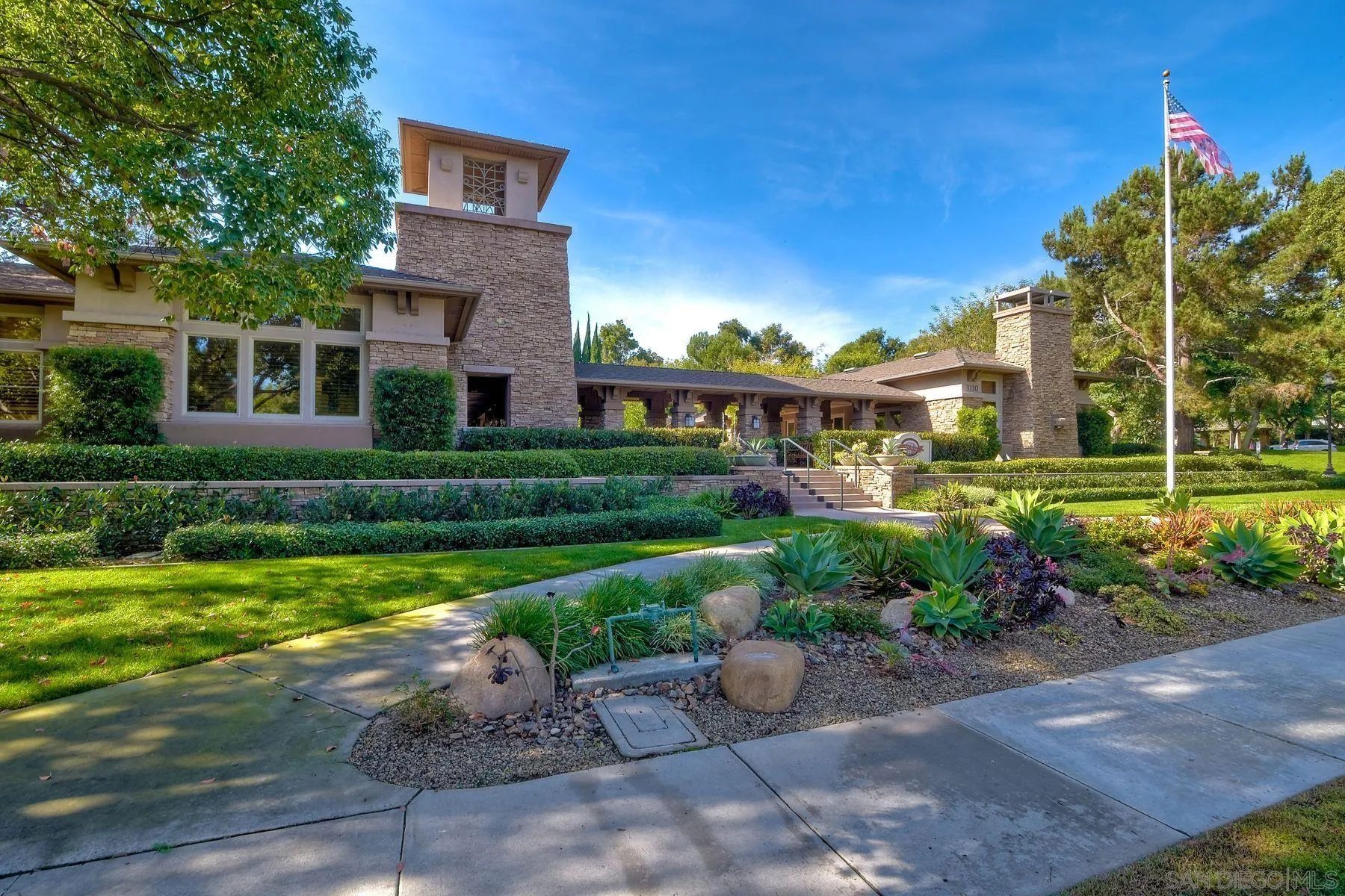 9633 West Canyon Terrace Unit 2