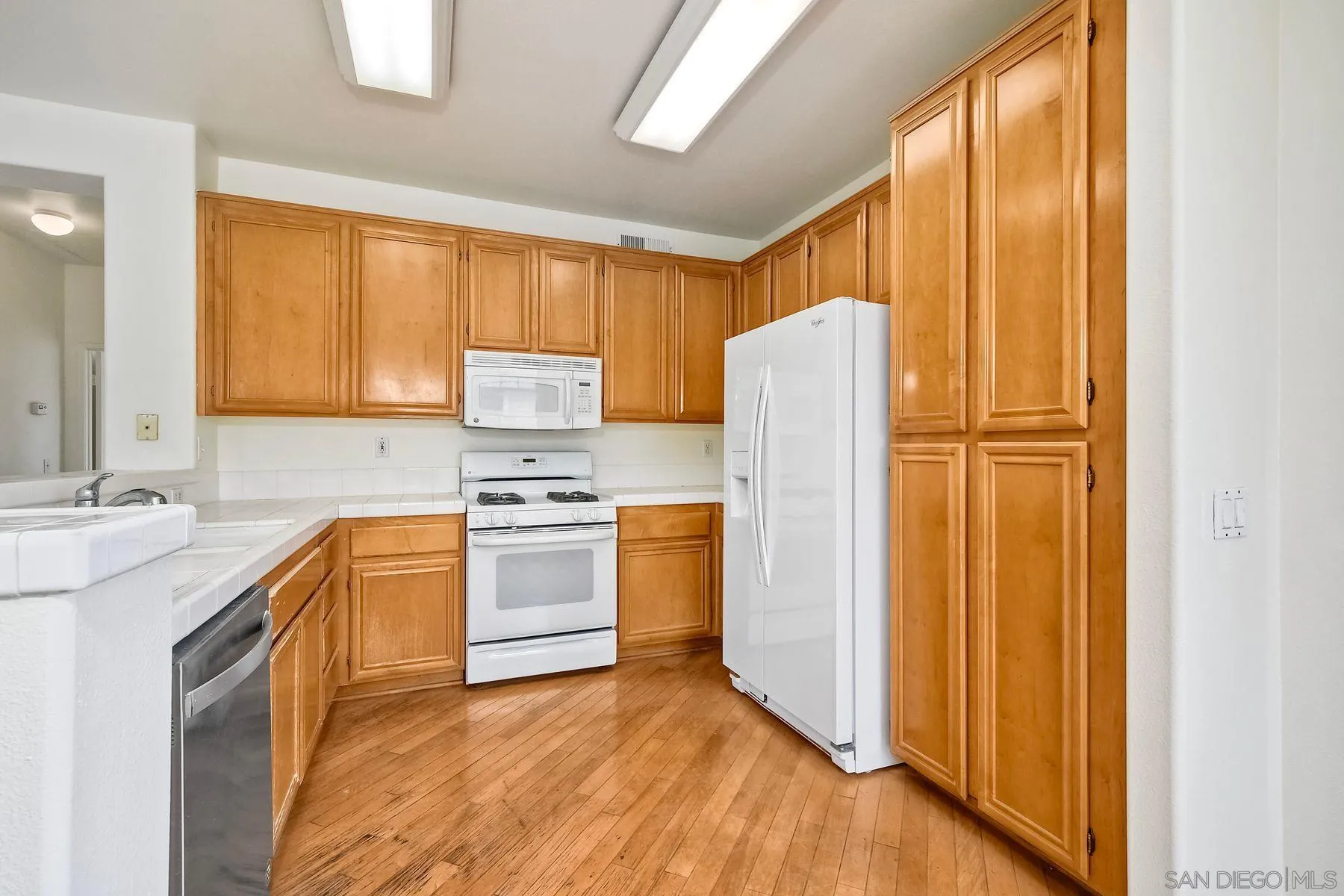 9633 West Canyon Terrace Unit 2
