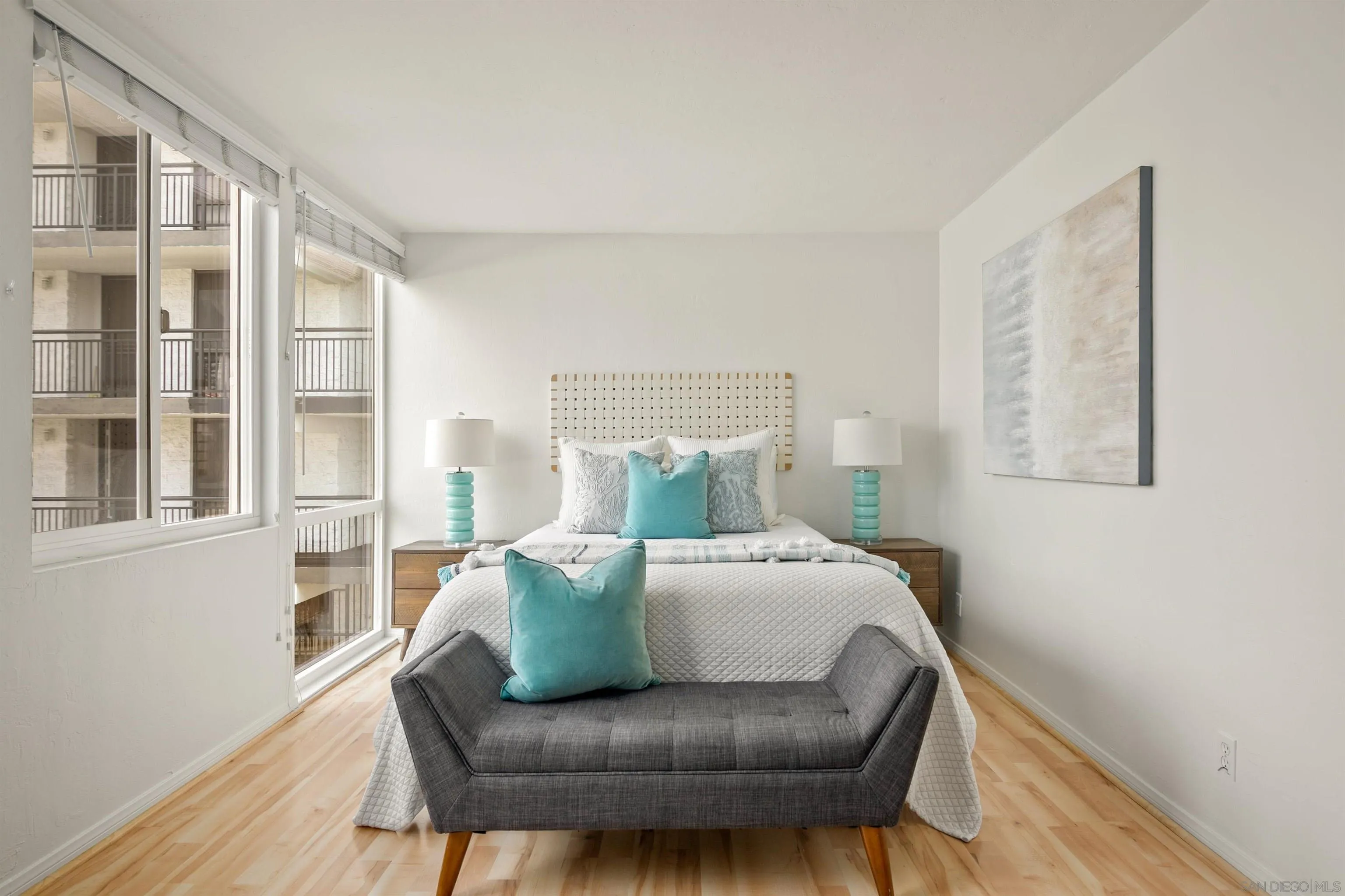 3920 Riviera Dr Unit H