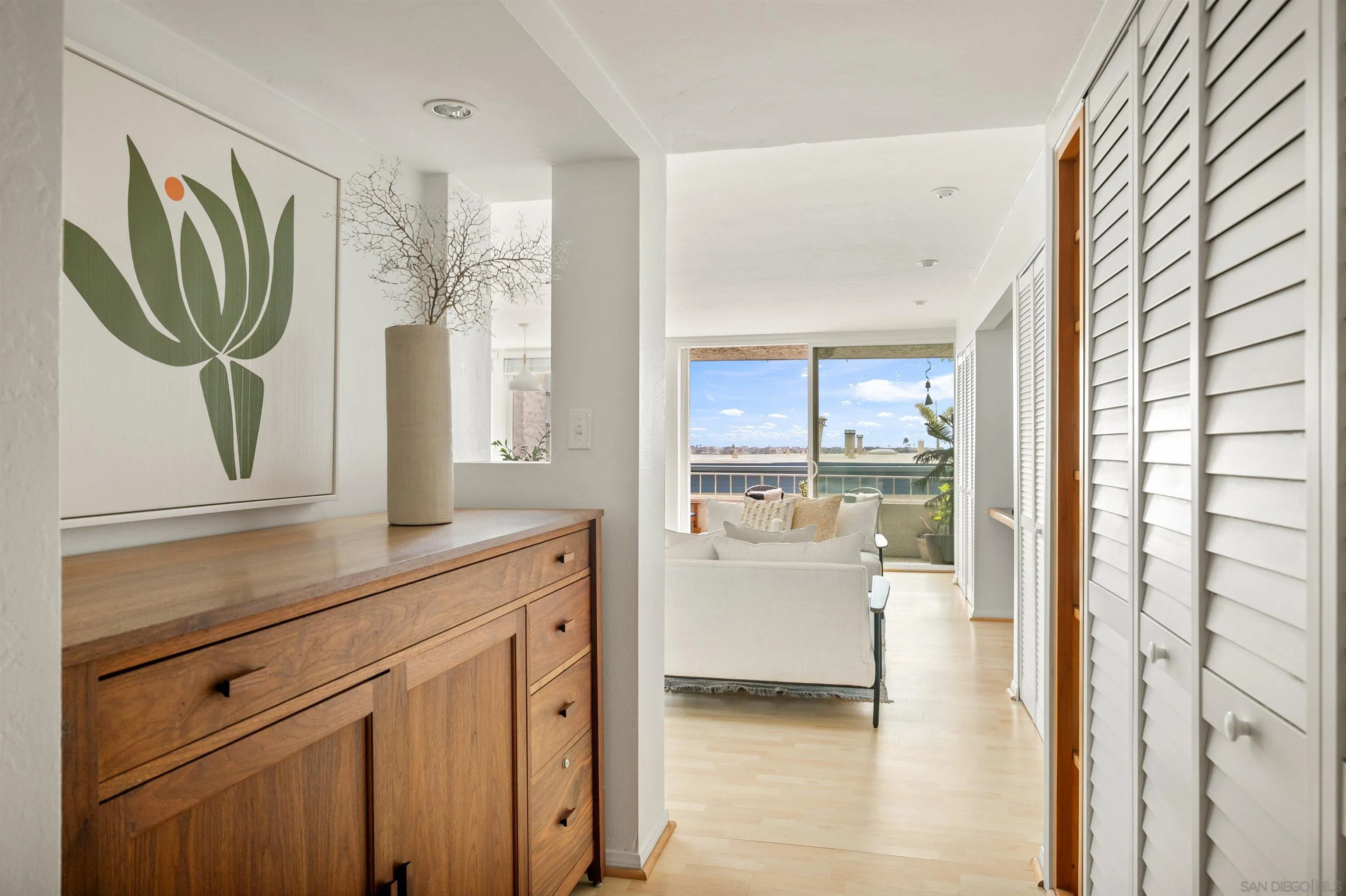 3920 Riviera Dr Unit H