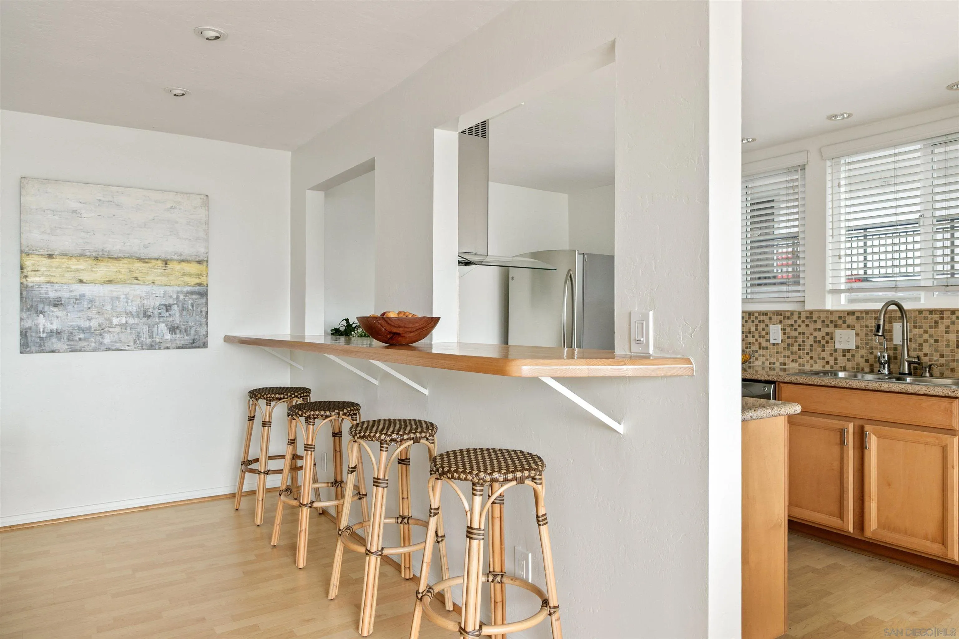 3920 Riviera Dr Unit H