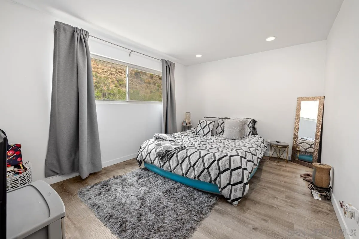 8671 Lake Murray Blvd Unit 4