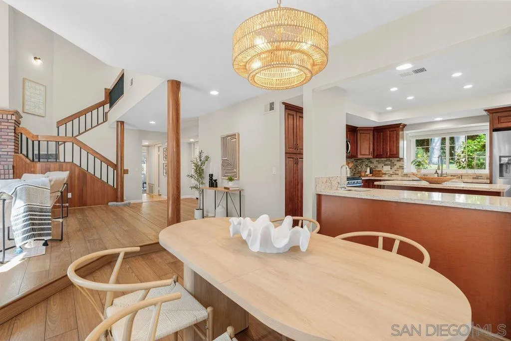 598 Rockport Ct.