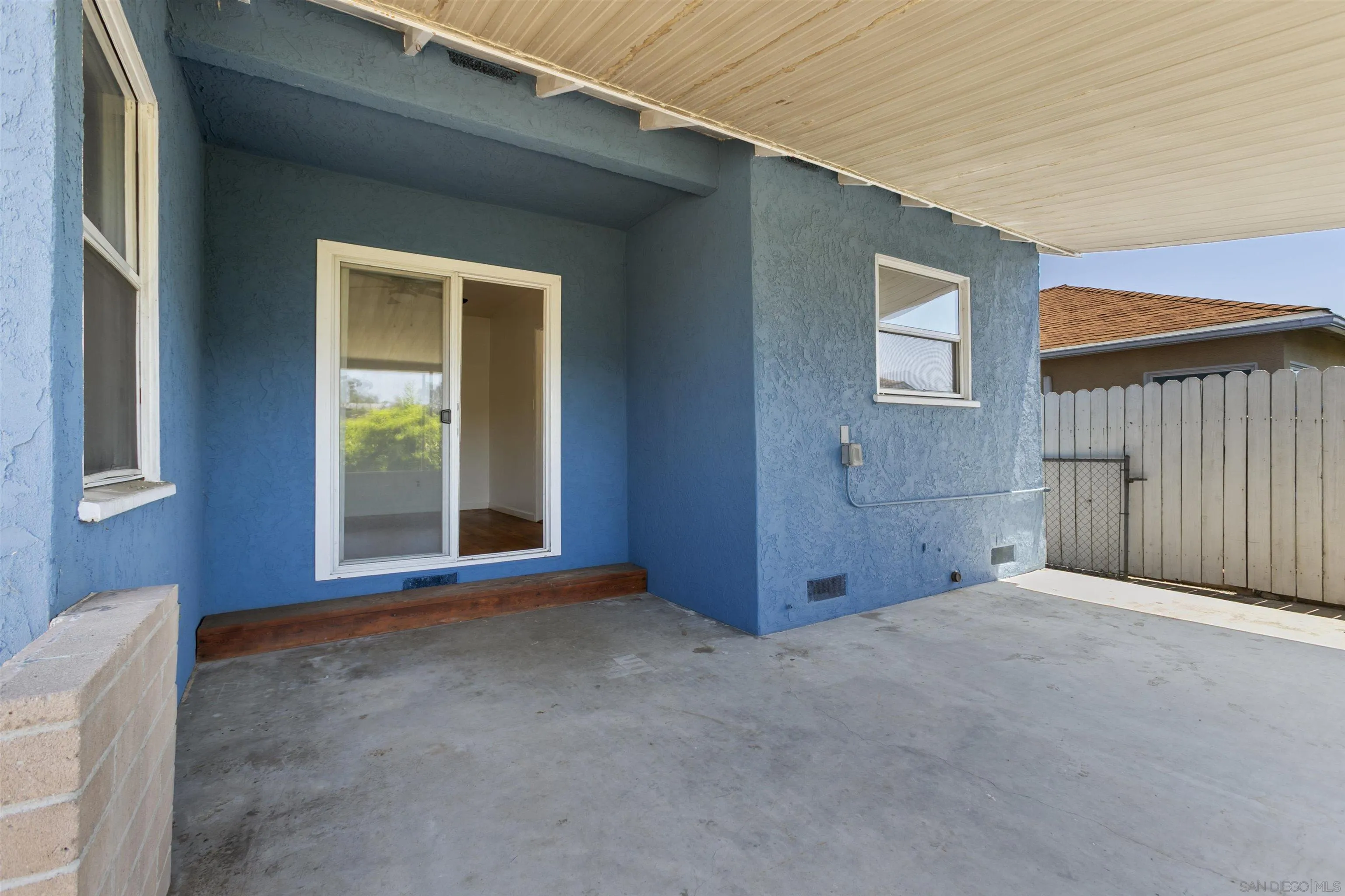 1936 Parrot St