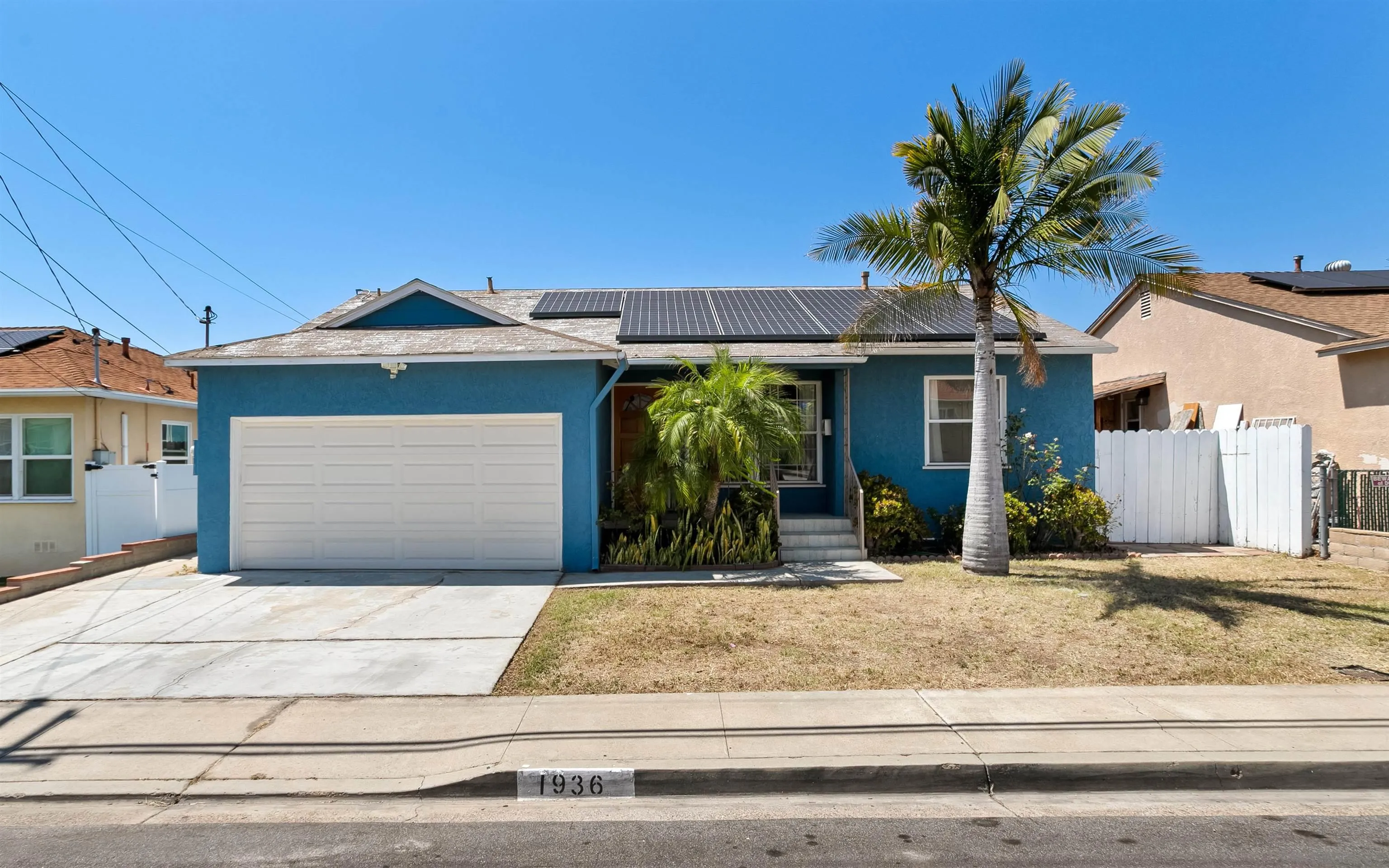 1936 Parrot St