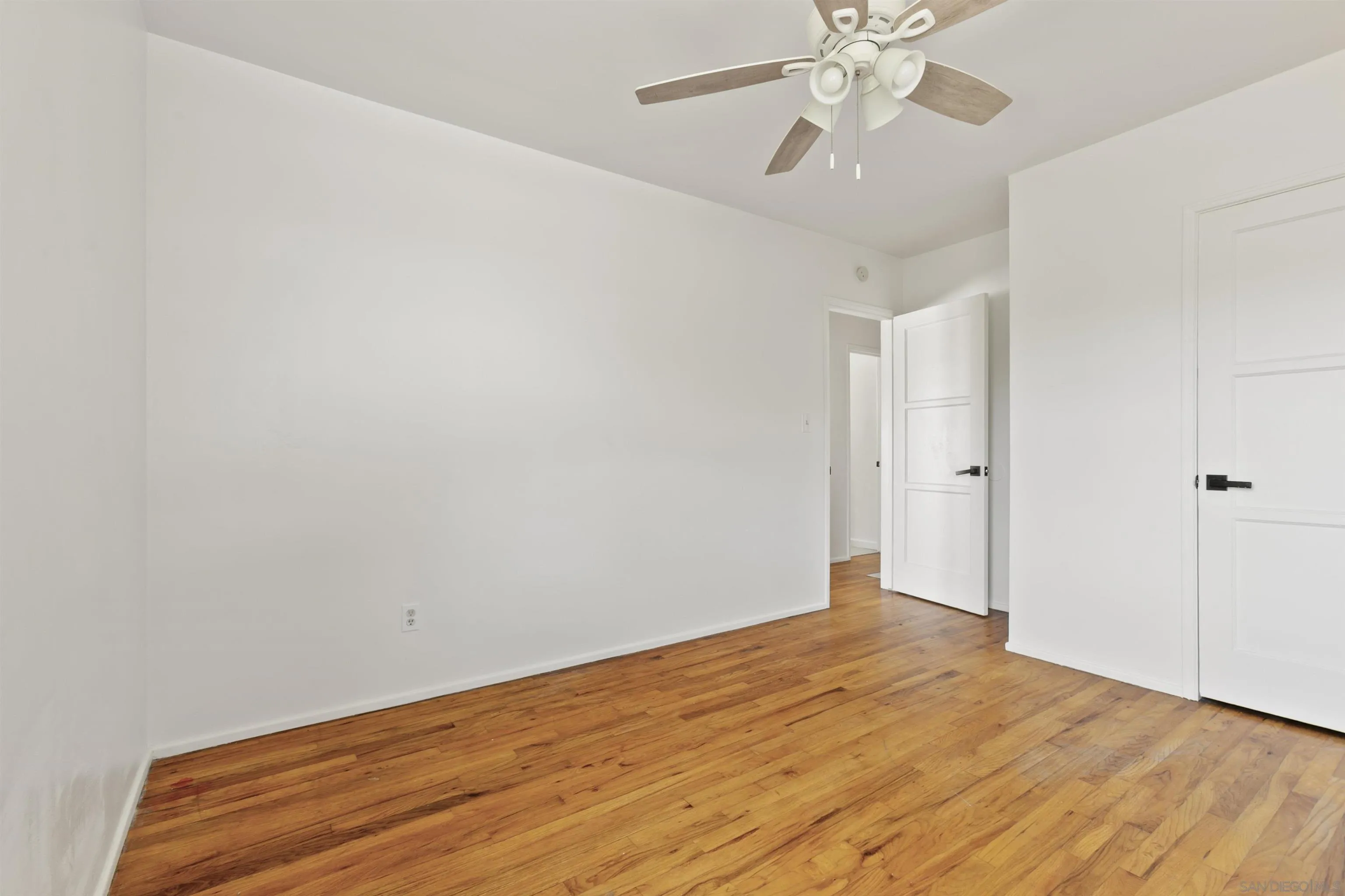 1936 Parrot St
