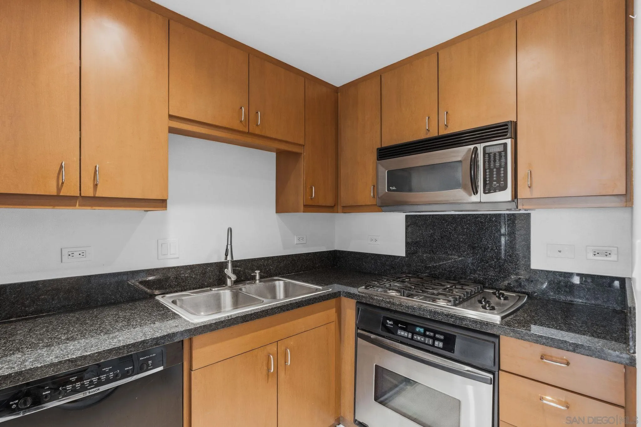 550 15th St Unit 703