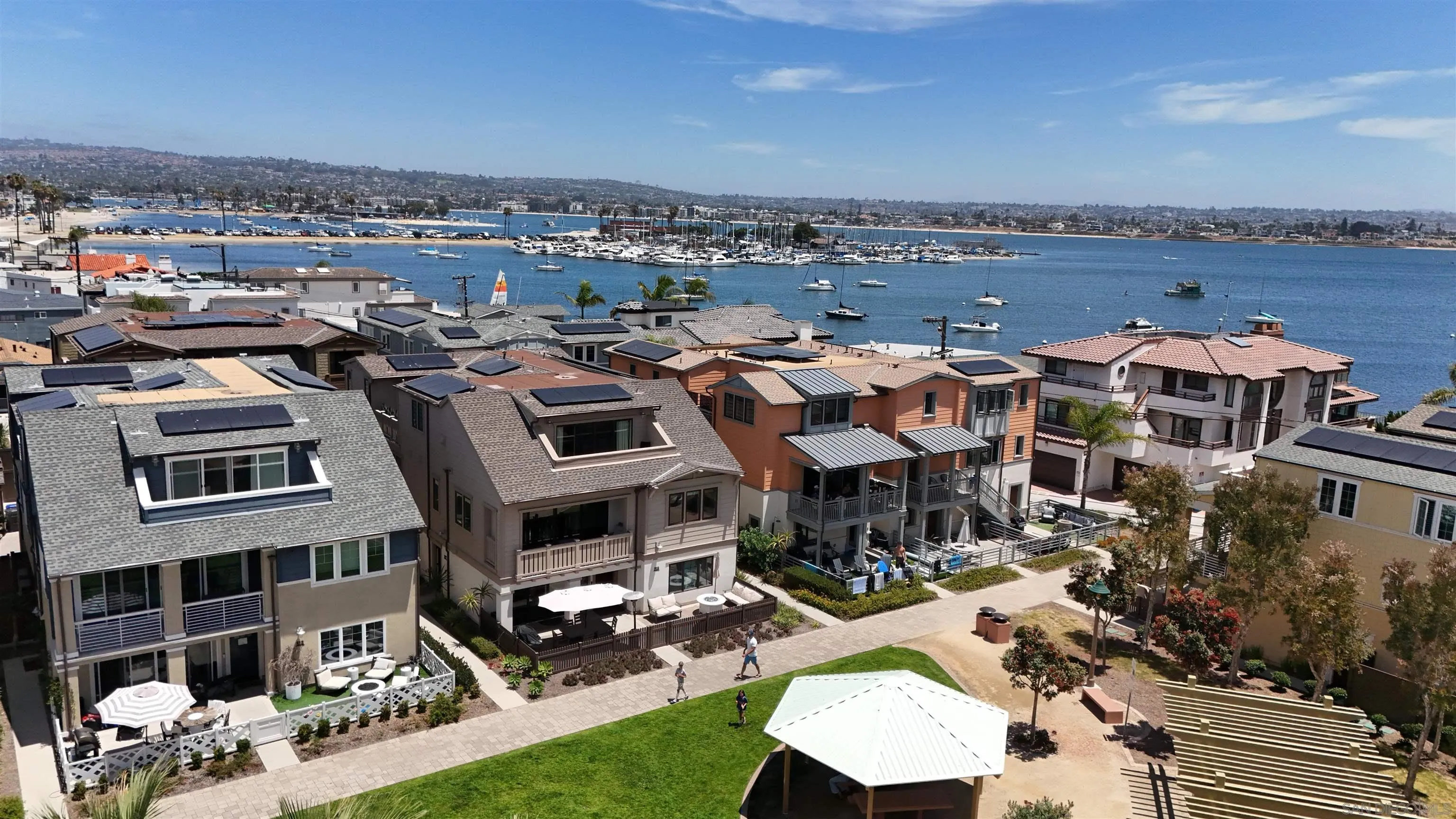 817 Jersey Ct
