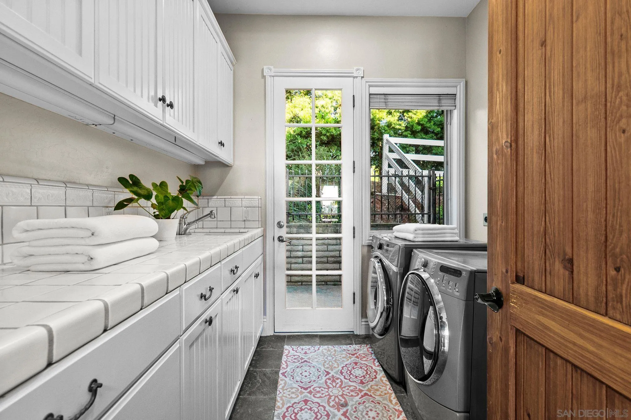 3537-39 Dove Hollow Rd.