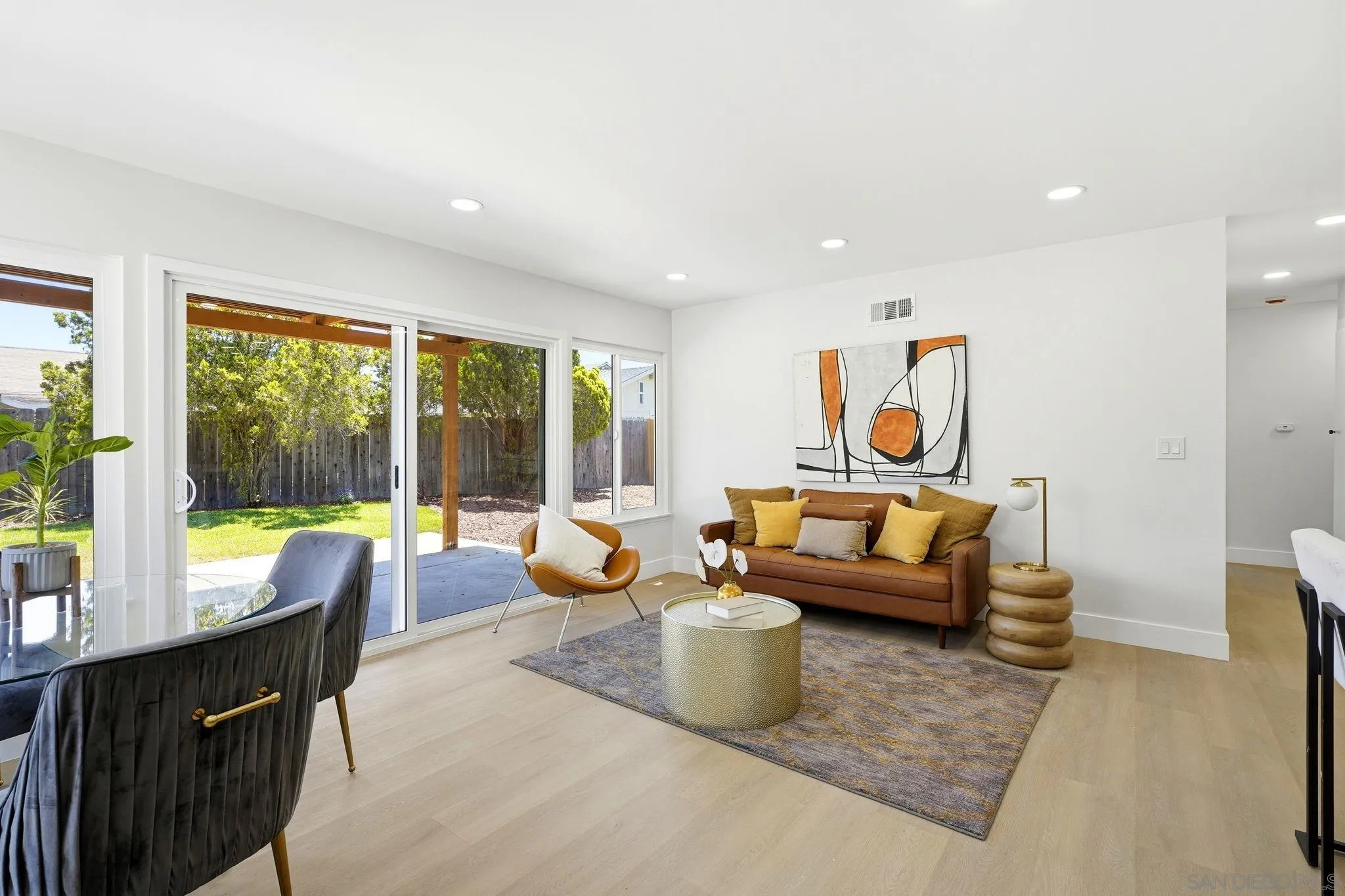 8523 Duncannon
