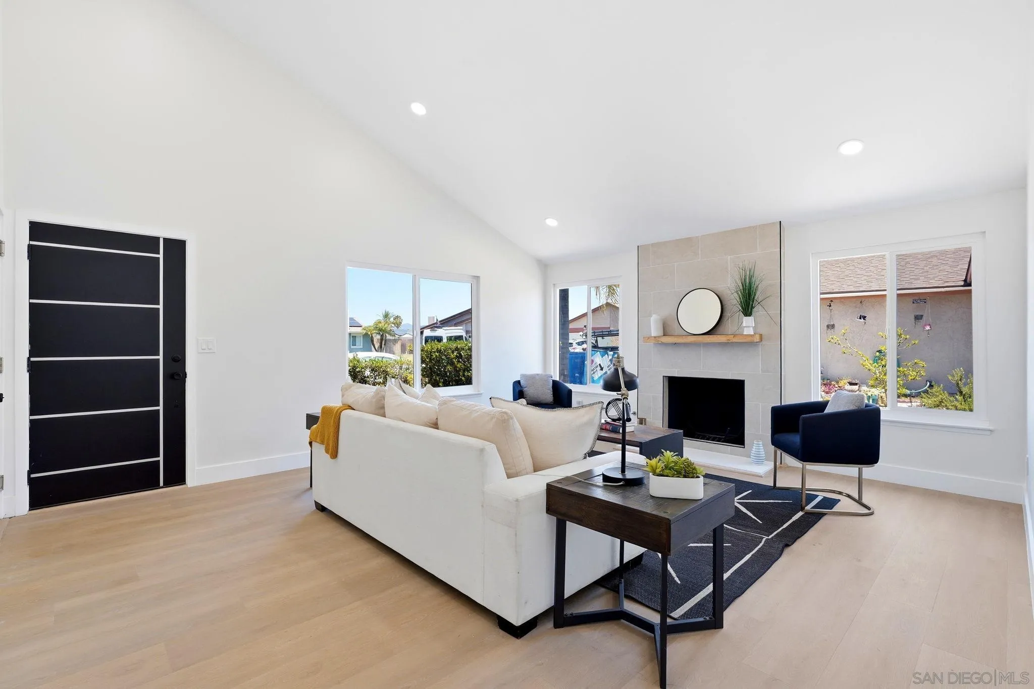 8523 Duncannon