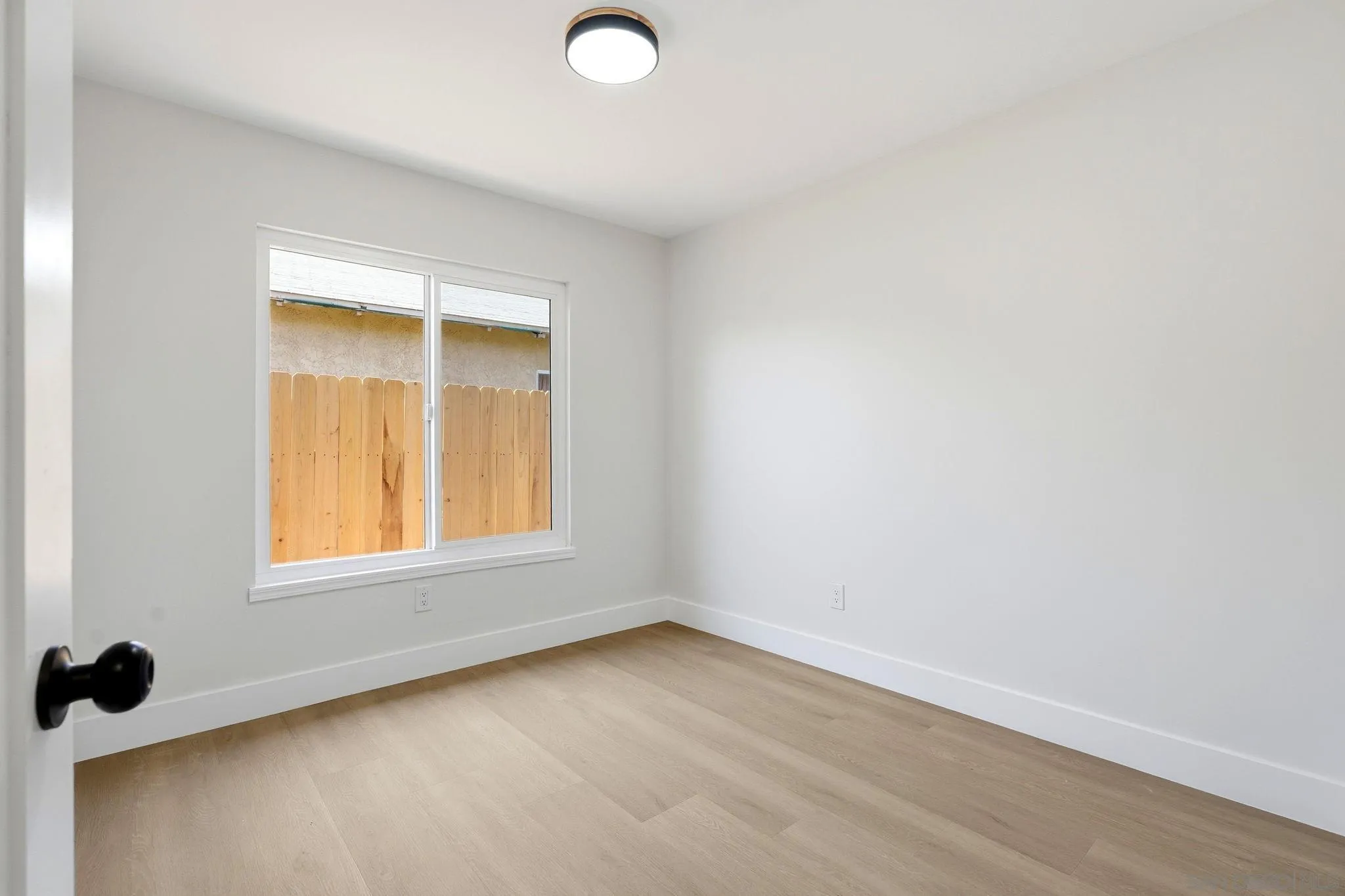 8523 Duncannon