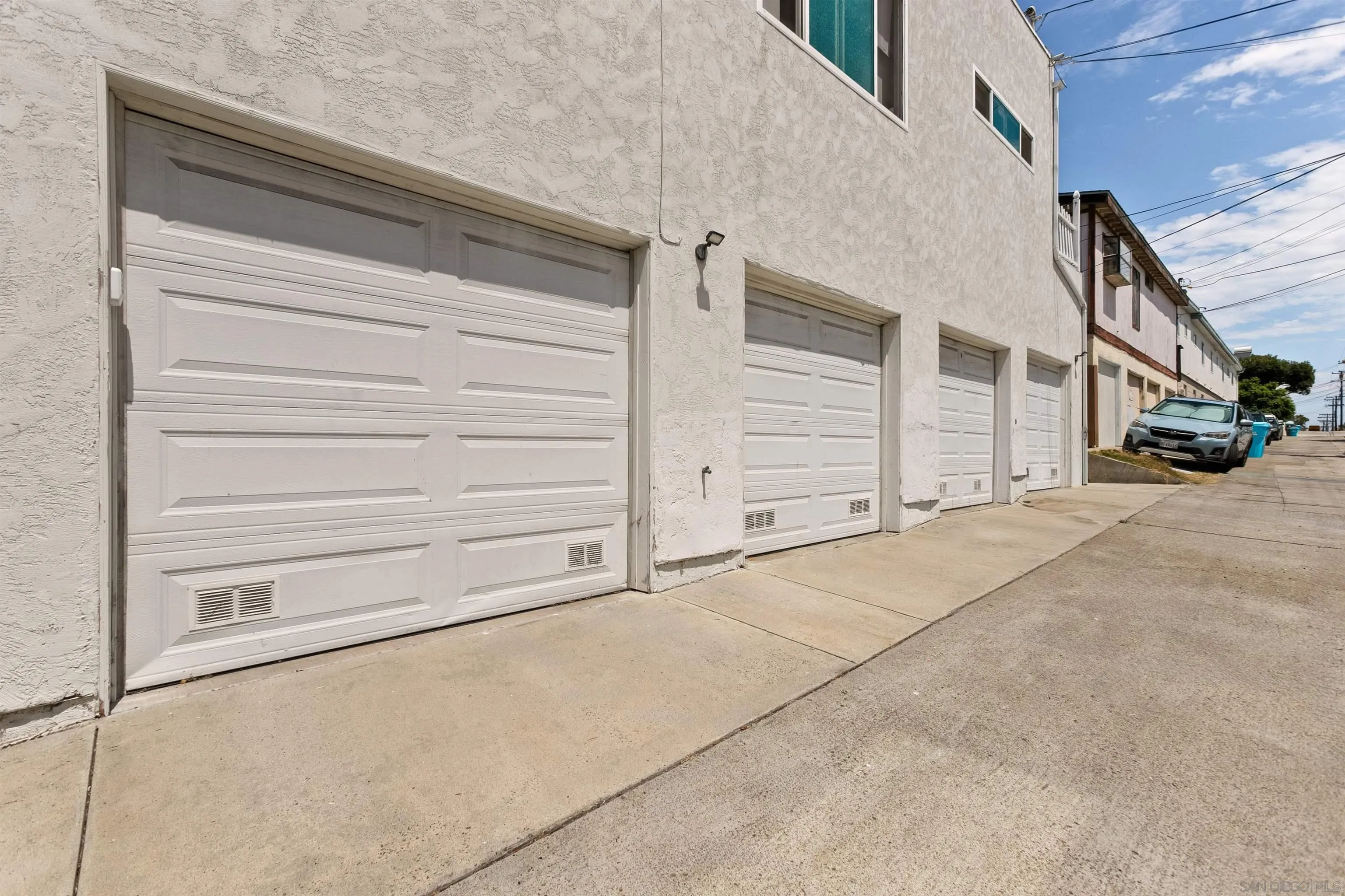 1445 Grand Ave Unit B