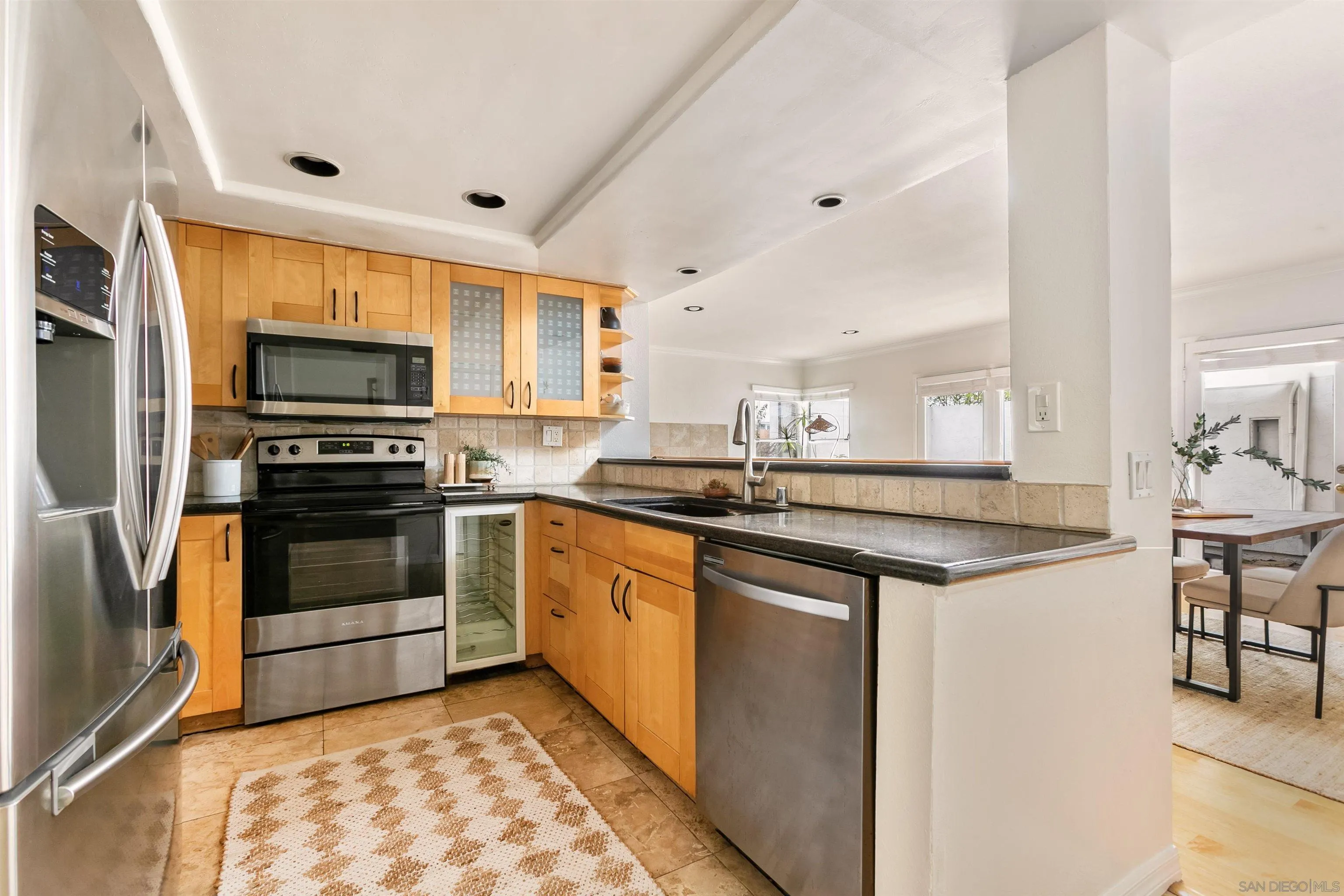 1445 Grand Ave Unit B