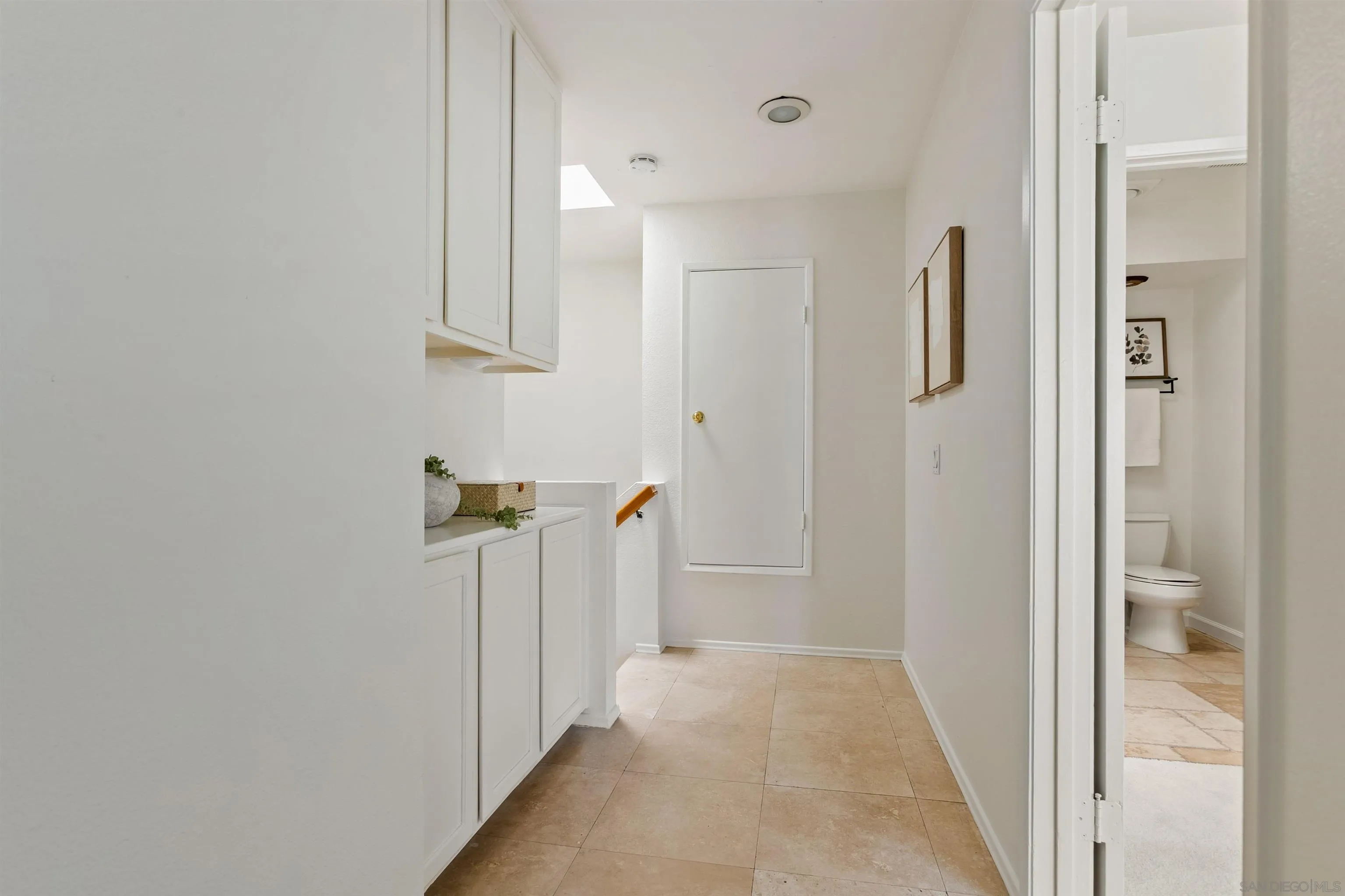 1445 Grand Ave Unit B