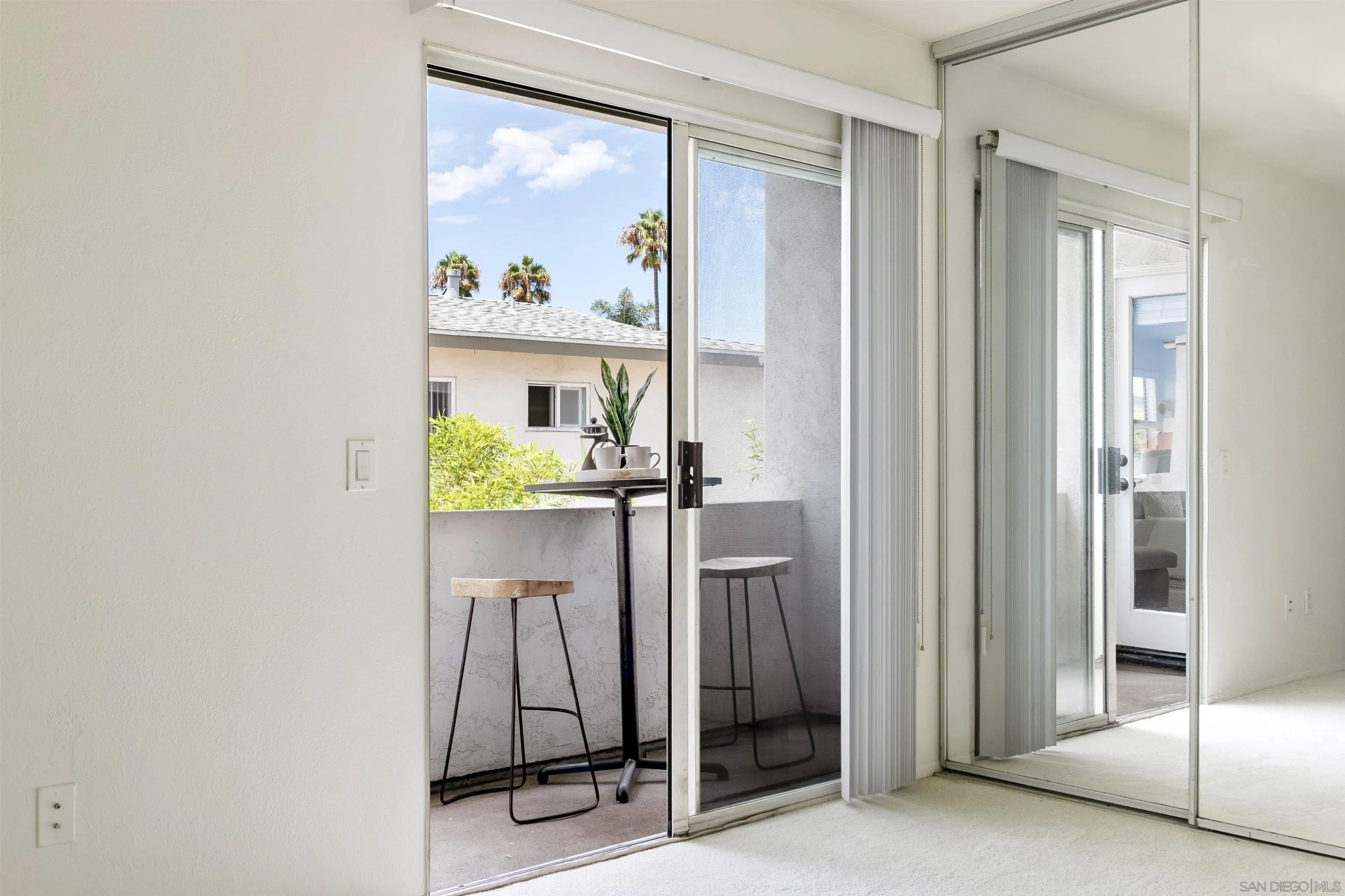 1445 Grand Ave Unit B