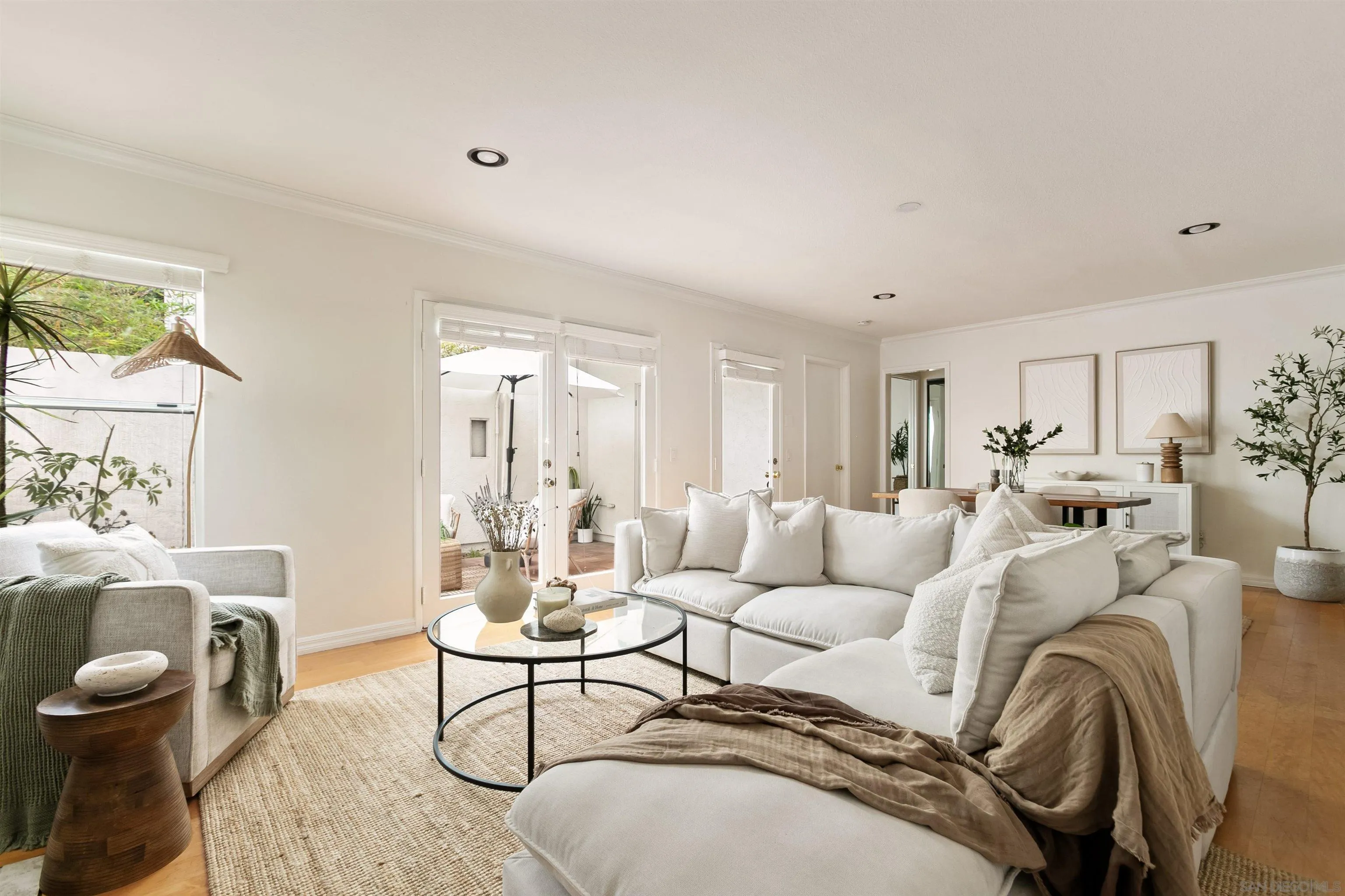 1445 Grand Ave Unit B