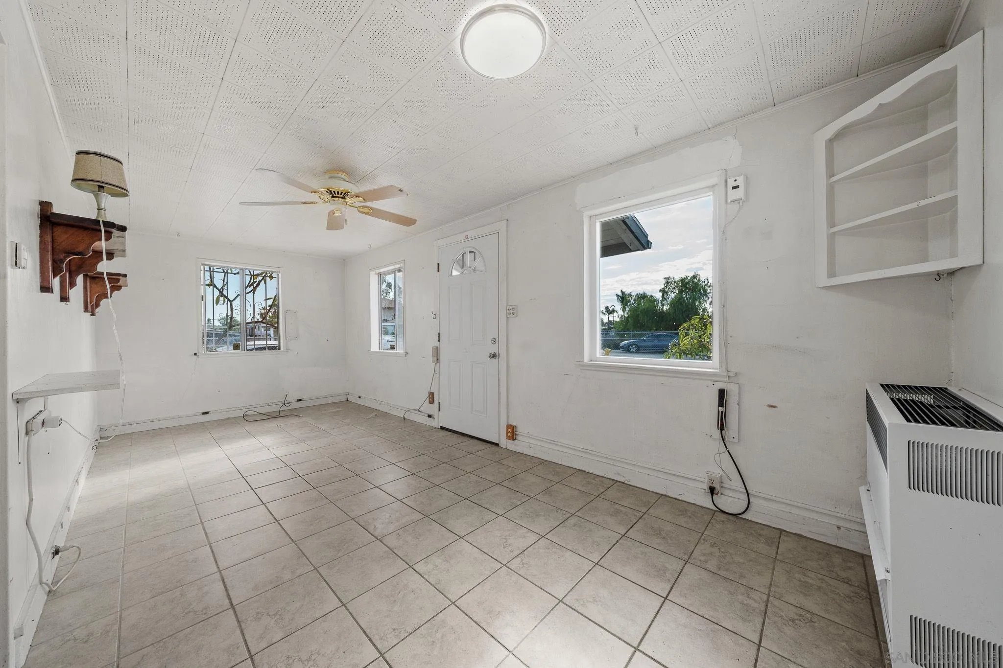 2716 Columbine St.