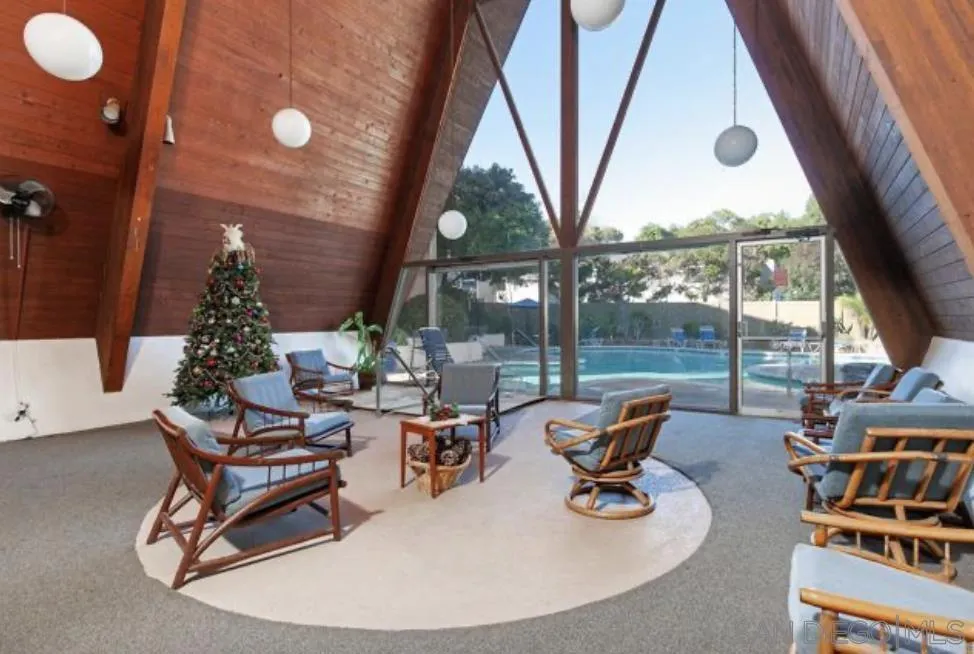 4444 W Point Loma Blvd Unit 75