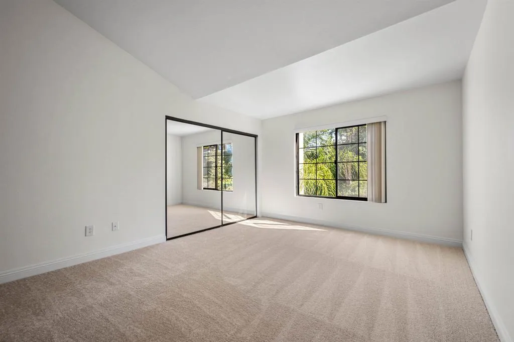 3150 Avenida Alcor