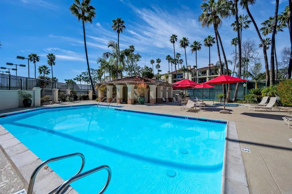 3150 Avenida Alcor