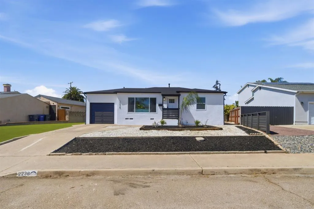 2238 Charles Way